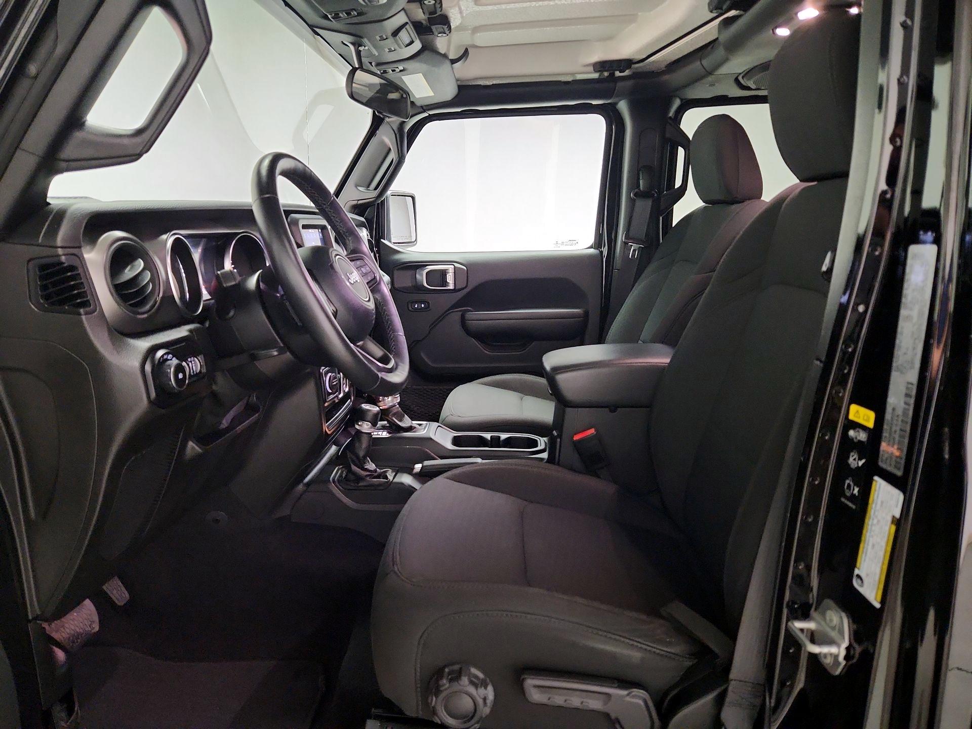 Thumbnail: 2021 Jeep Wrangler - 11