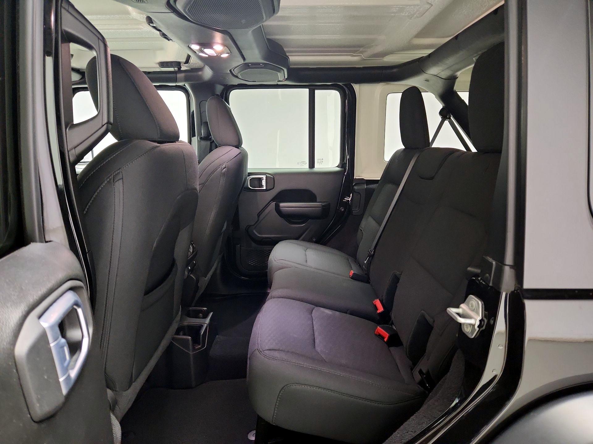 Thumbnail: 2021 Jeep Wrangler - 19
