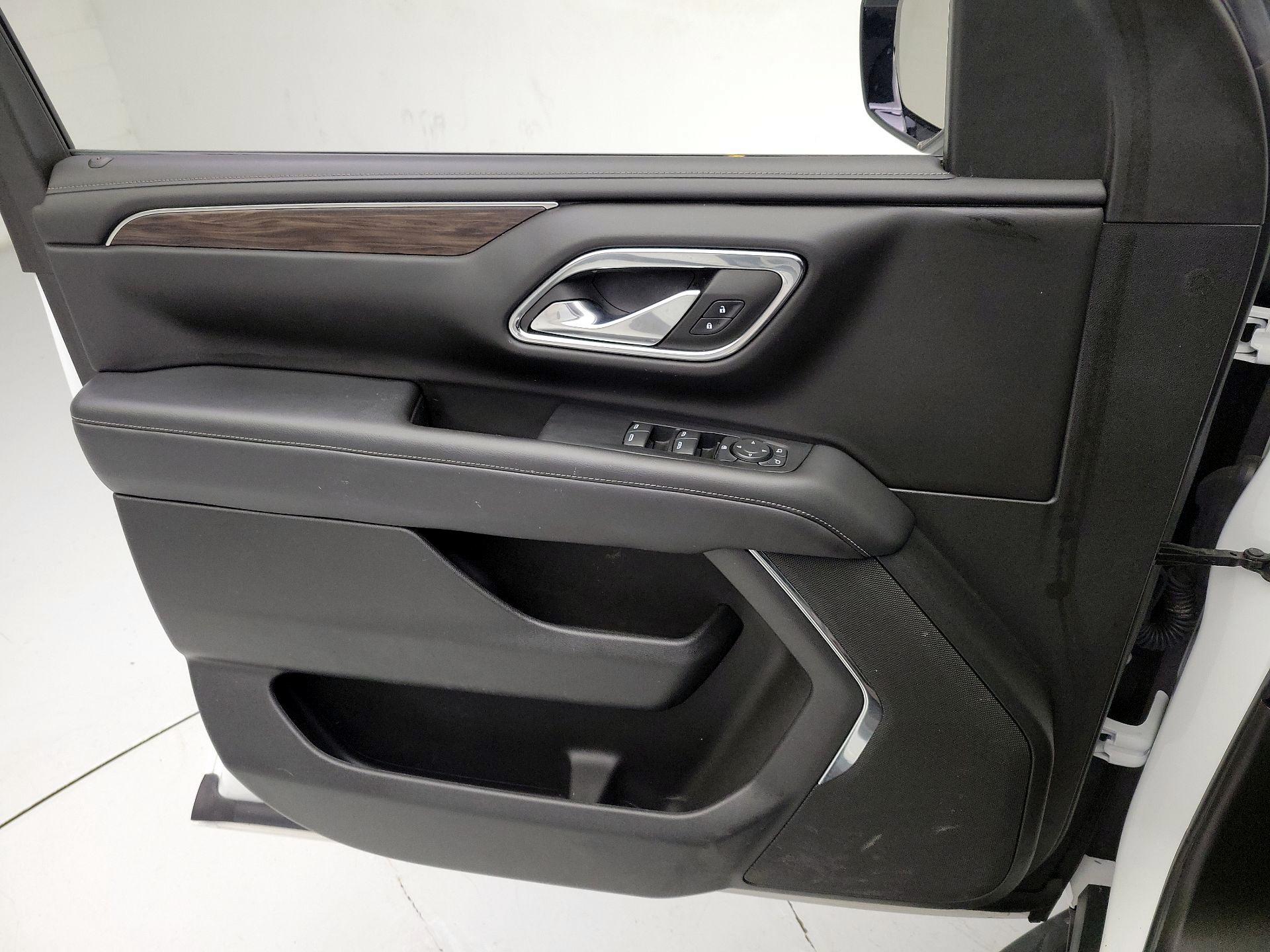 Thumbnail: 2023 Chevrolet Tahoe - 12