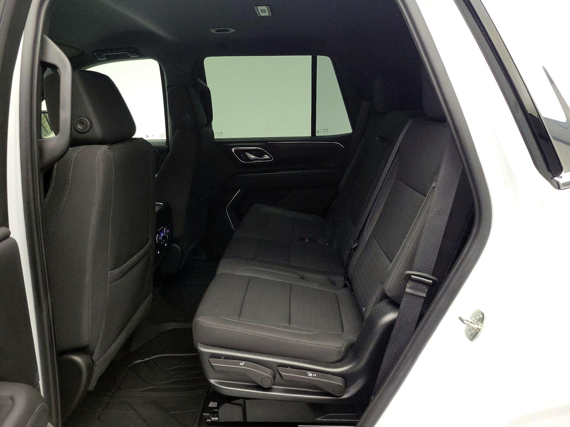 Thumbnail: 2023 Chevrolet Tahoe - 19