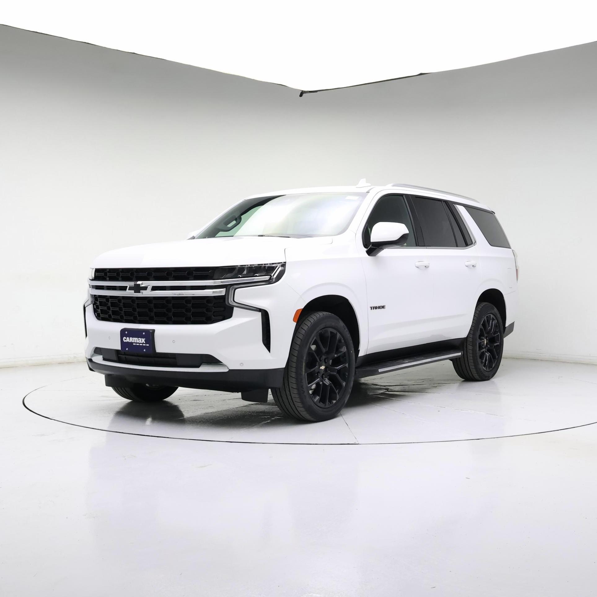 Thumbnail: 2023 Chevrolet Tahoe - 8