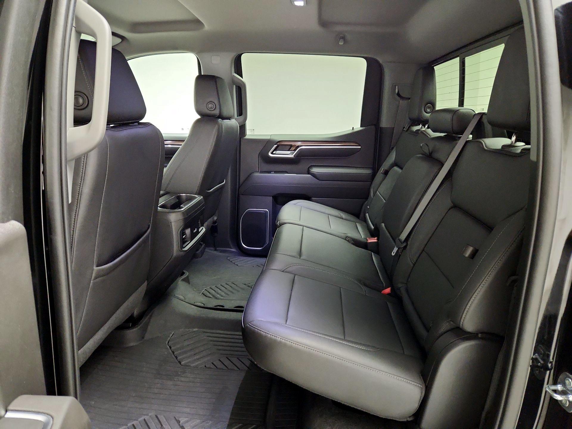 Thumbnail: 2022 Chevrolet Silverado 1500 - 19