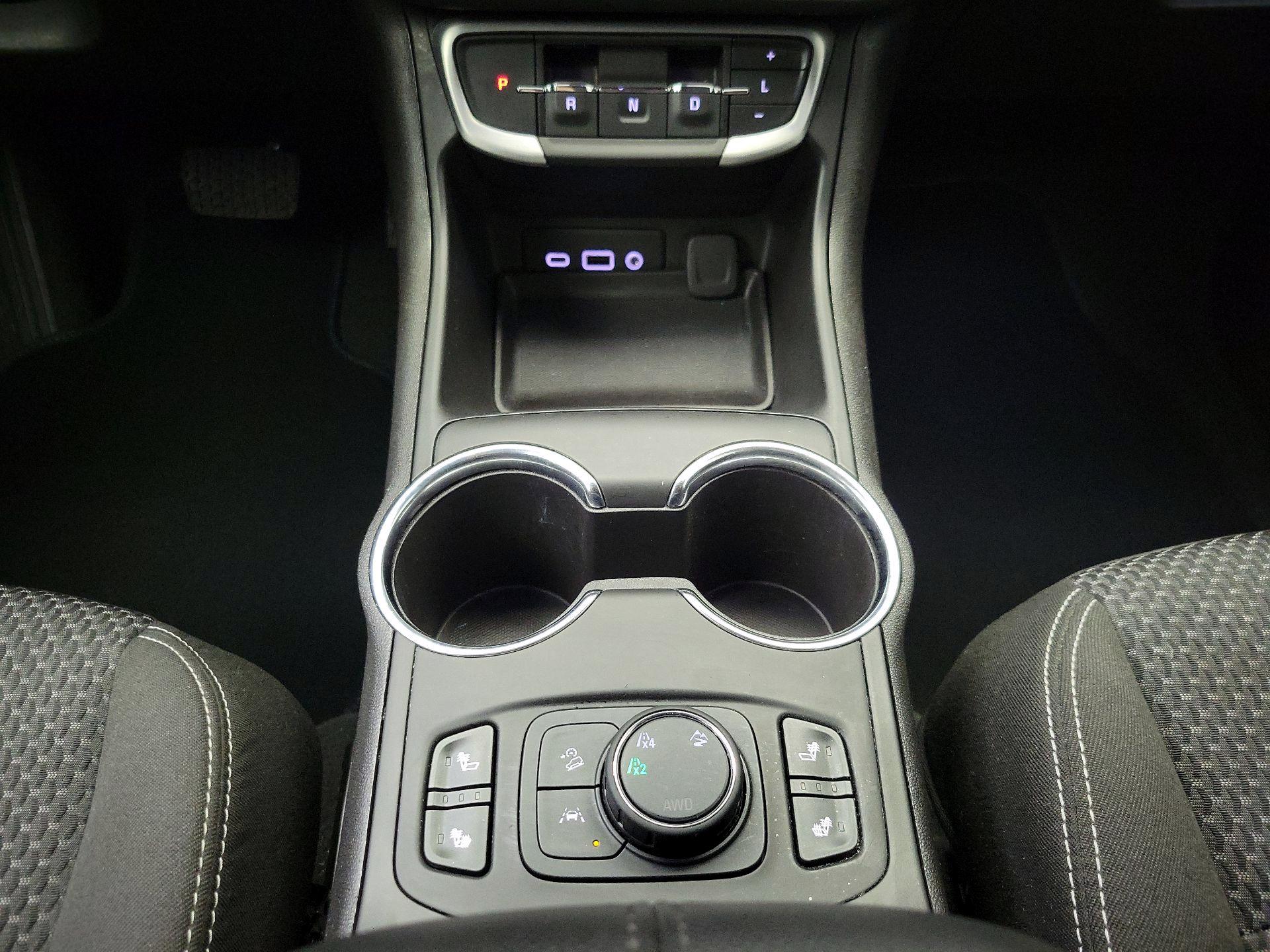 Thumbnail: 2023 GMC Terrain - 18