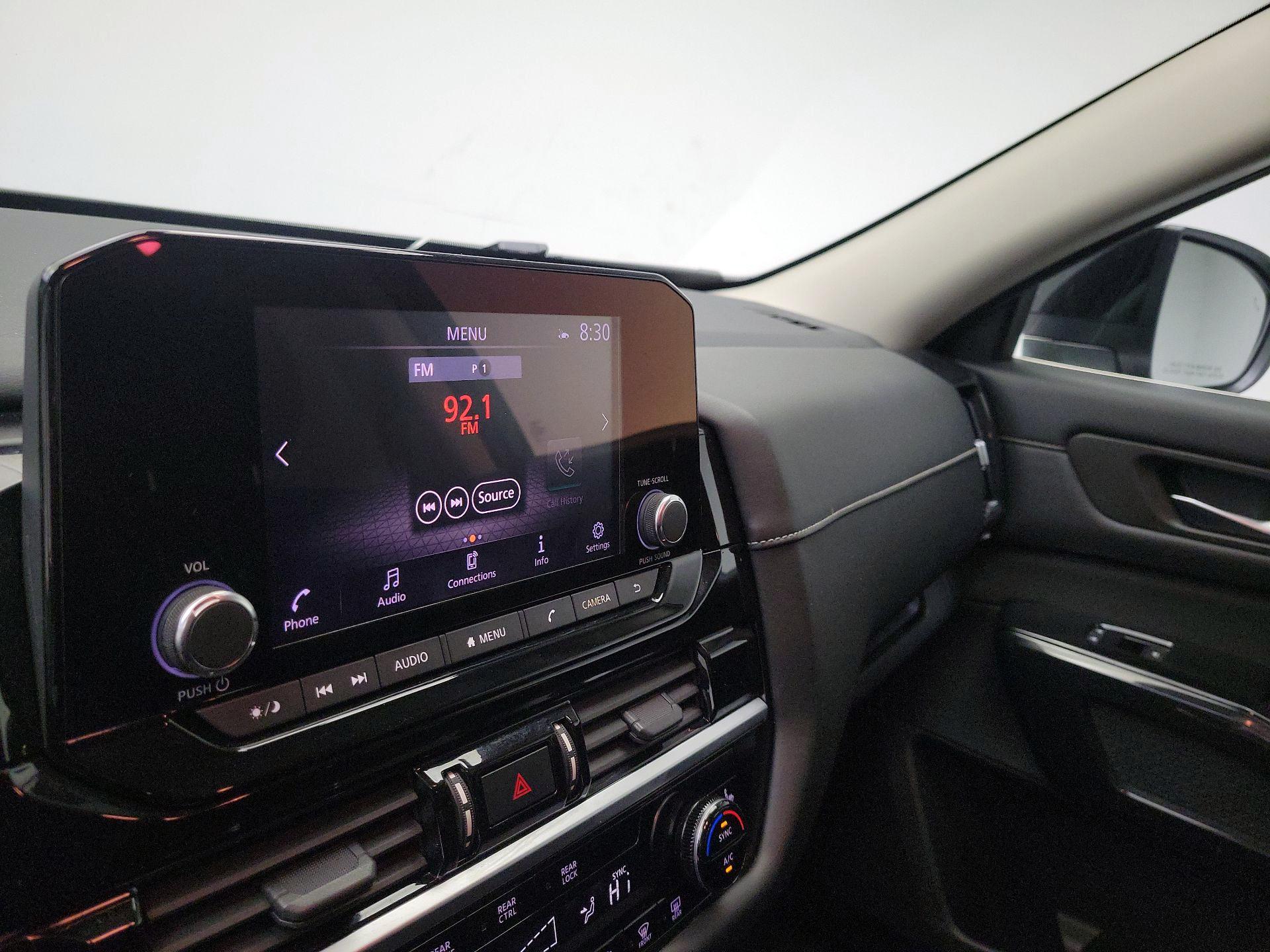 Thumbnail: 2022 Nissan Pathfinder - 15