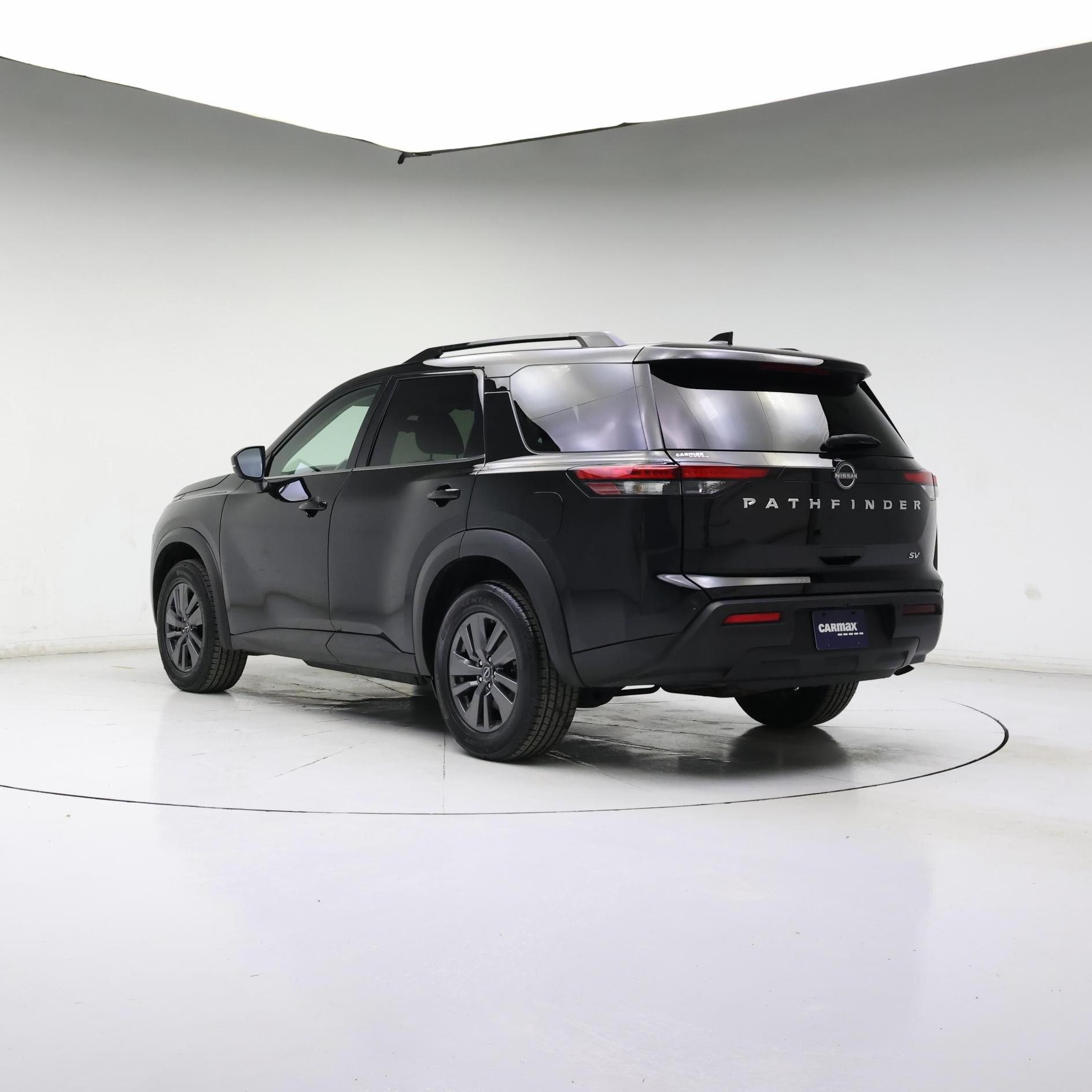 Thumbnail: 2022 Nissan Pathfinder - 2