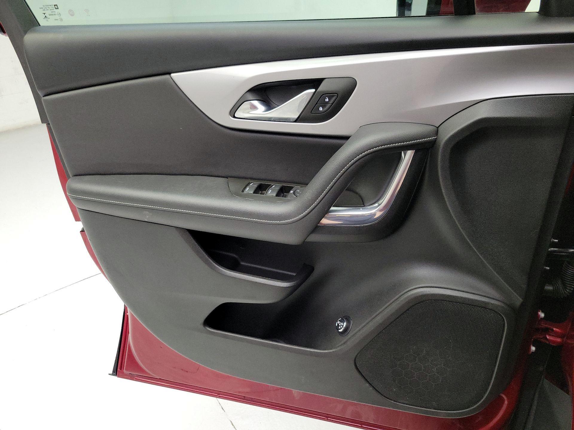 Thumbnail: 2023 Chevrolet Blazer - 12