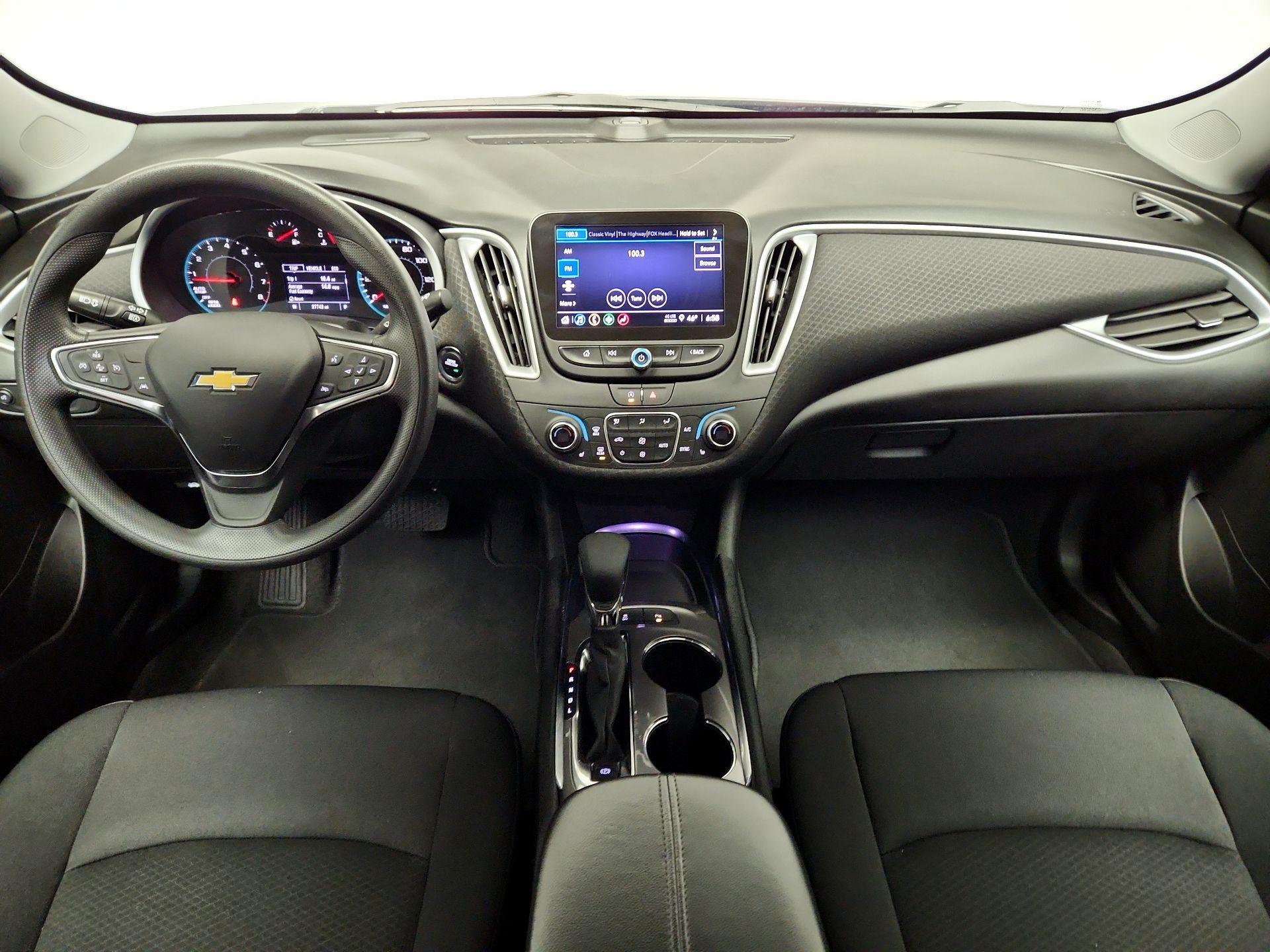 Thumbnail: 2024 Chevrolet Malibu - 9