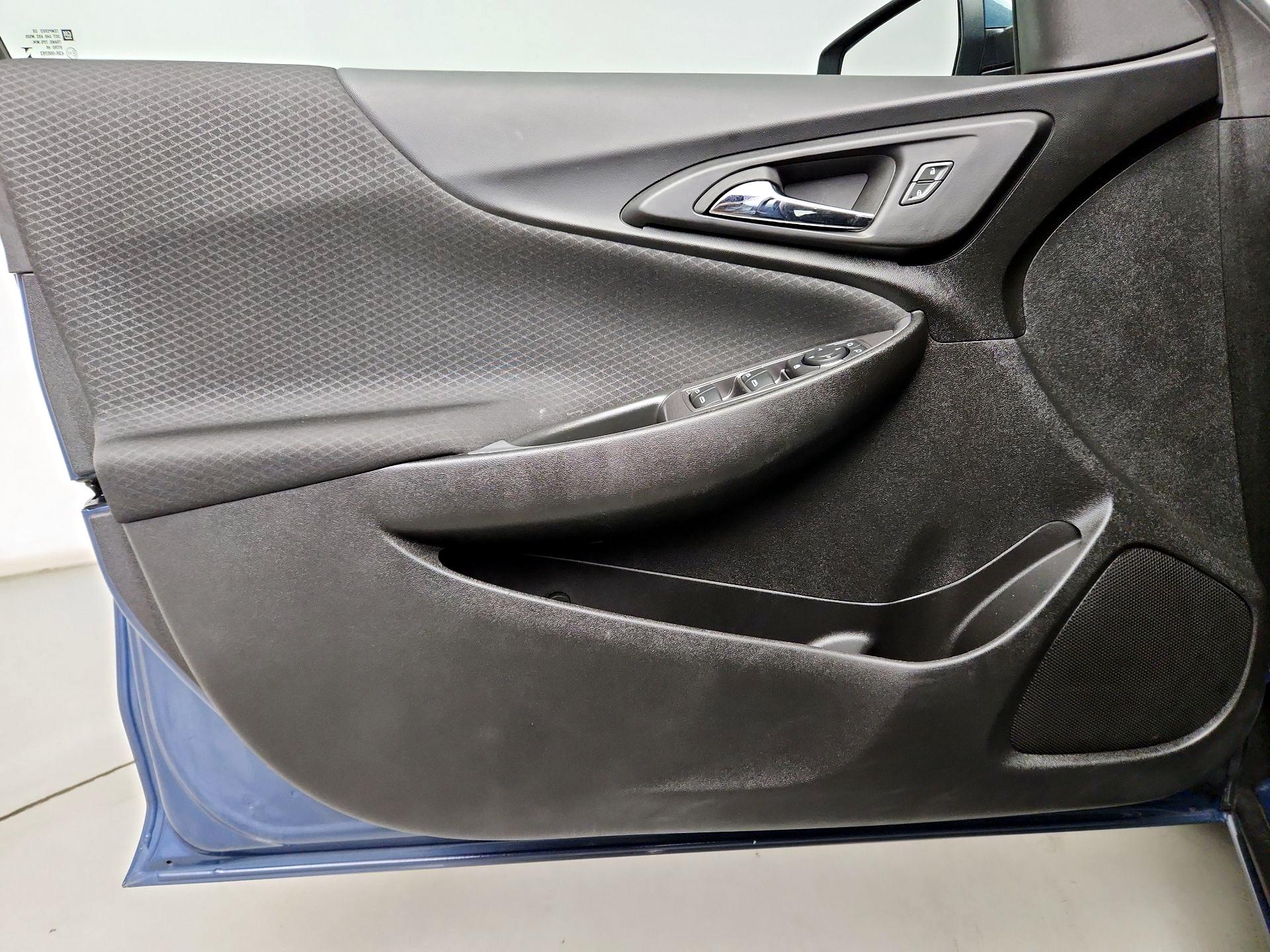 Thumbnail: 2024 Chevrolet Malibu - 12