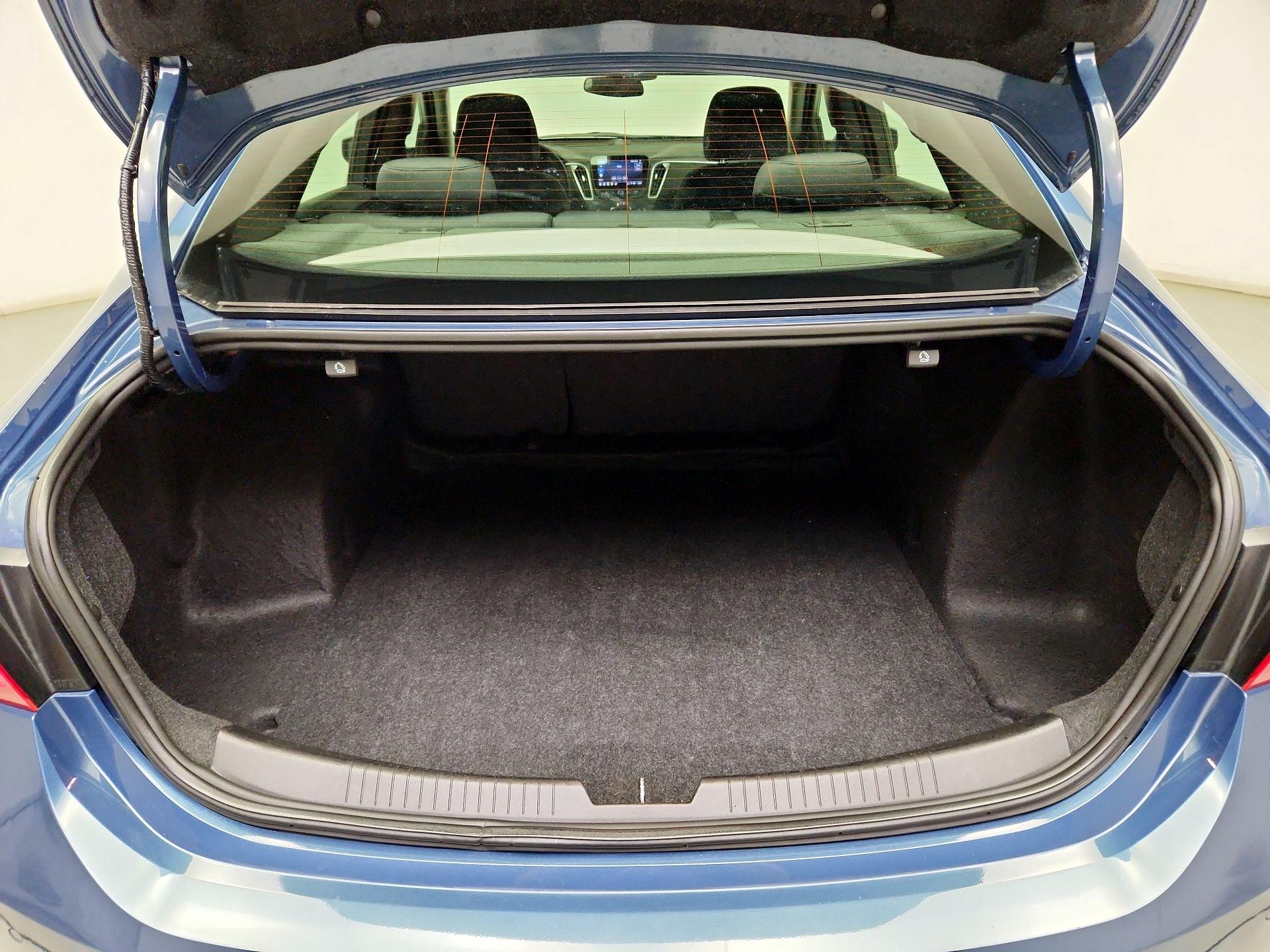 Thumbnail: 2024 Chevrolet Malibu - 20