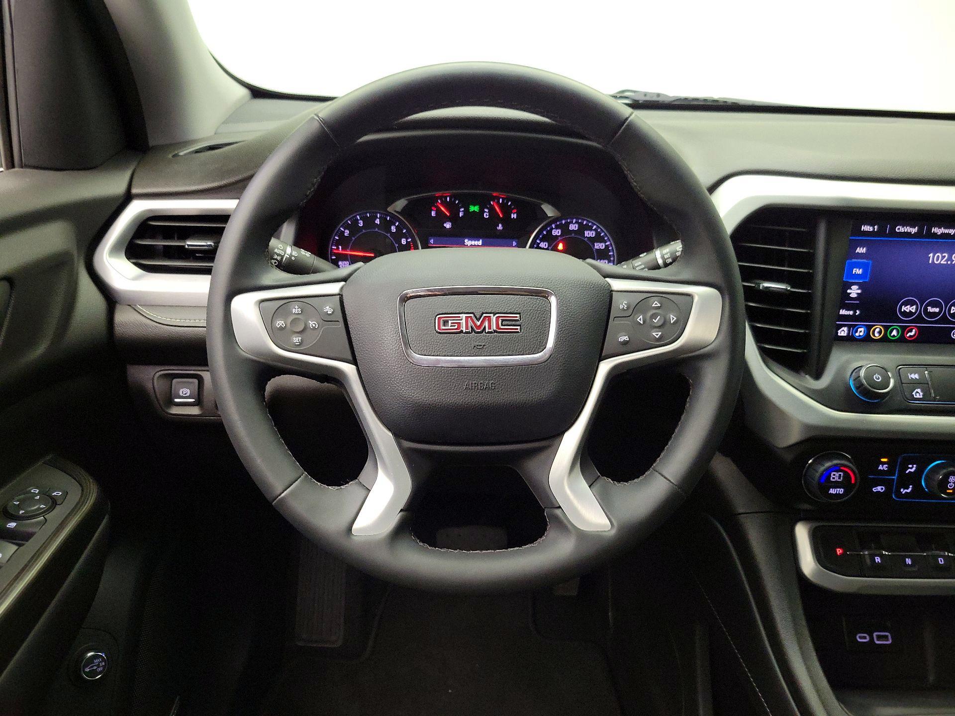 Thumbnail: 2023 GMC Acadia - 10