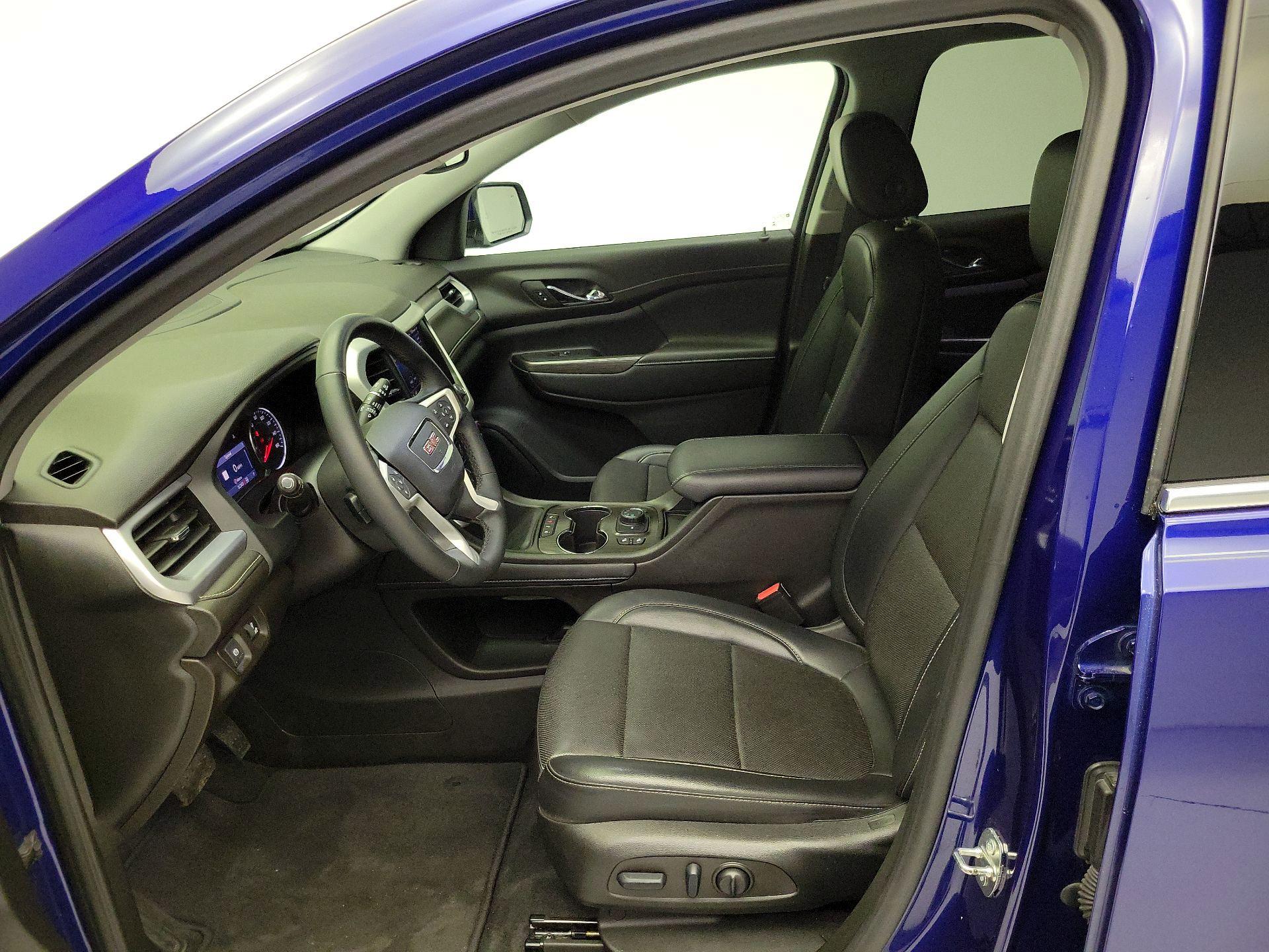 Thumbnail: 2023 GMC Acadia - 11