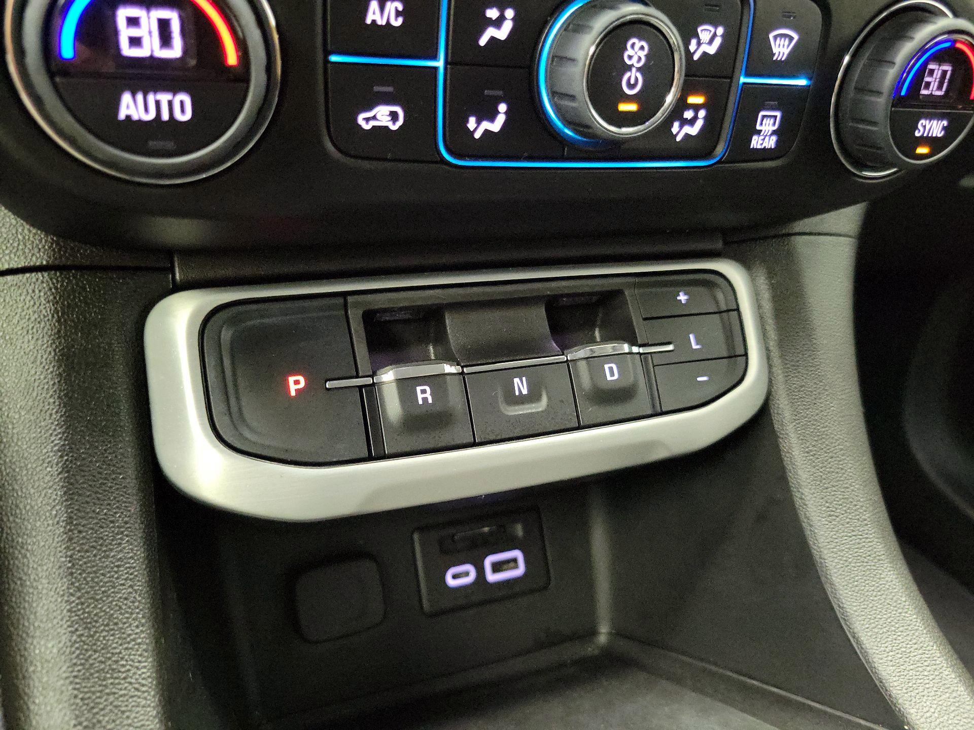 Thumbnail: 2023 GMC Acadia - 18