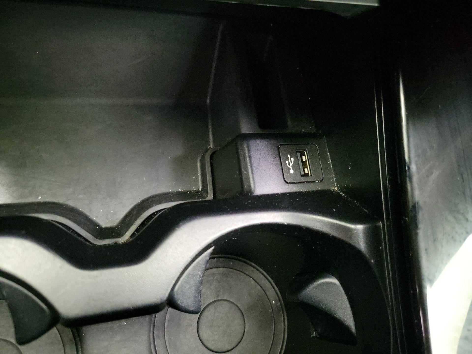 Thumbnail: 2021 BMW X4 - 19