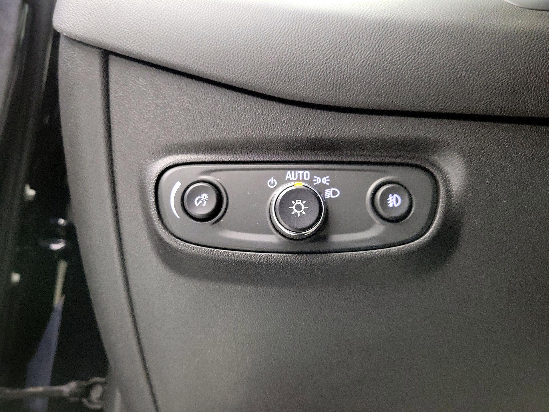 Thumbnail: 2023 Chevrolet Equinox - 13