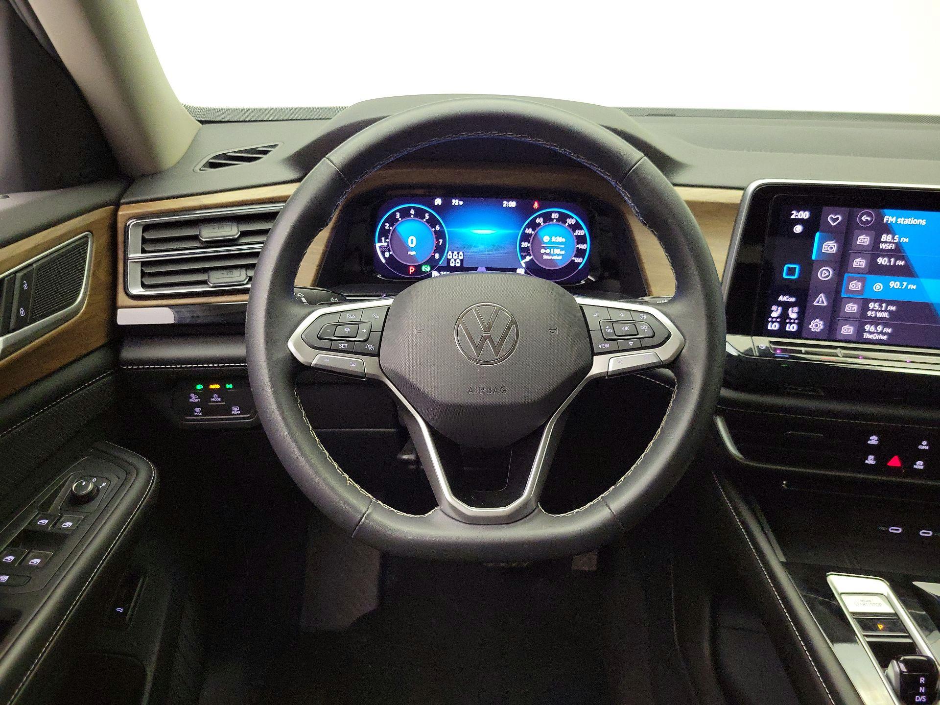 Thumbnail: 2024 Volkswagen Atlas - 10