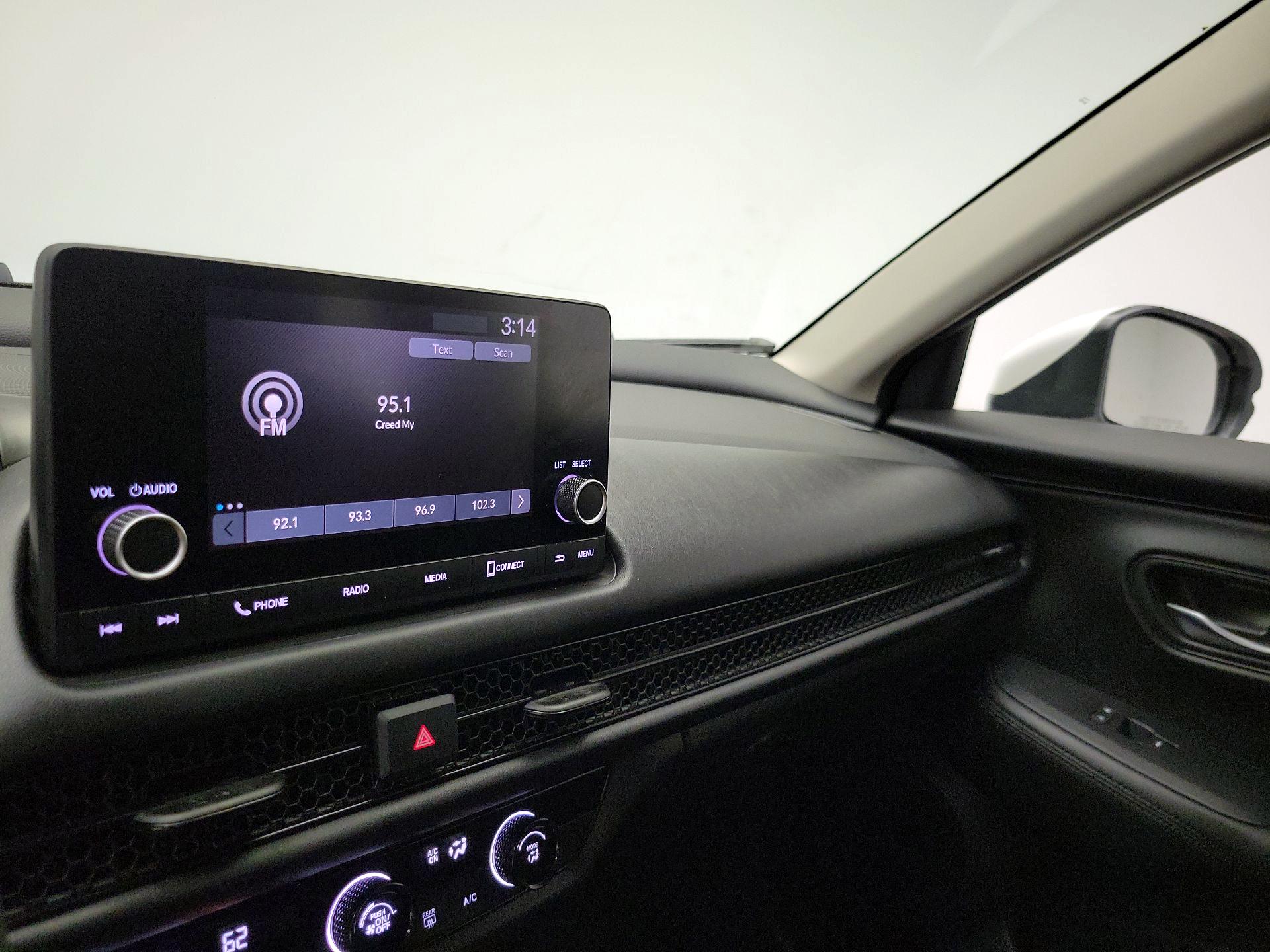 Thumbnail: 2023 Honda HR-V - 15