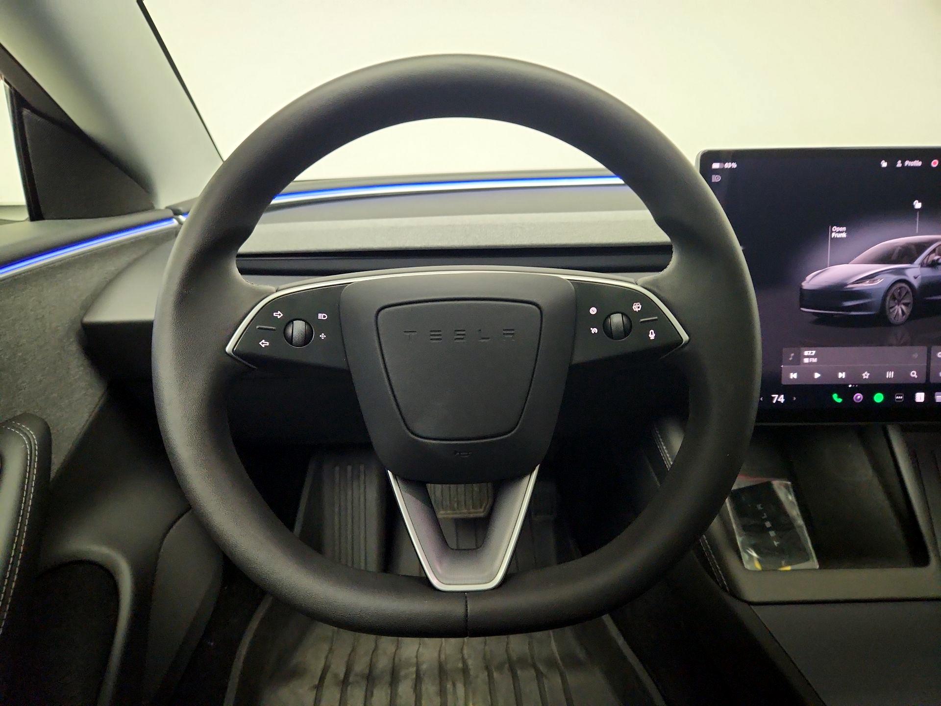 Thumbnail: 2025 Tesla Model 3 - 10