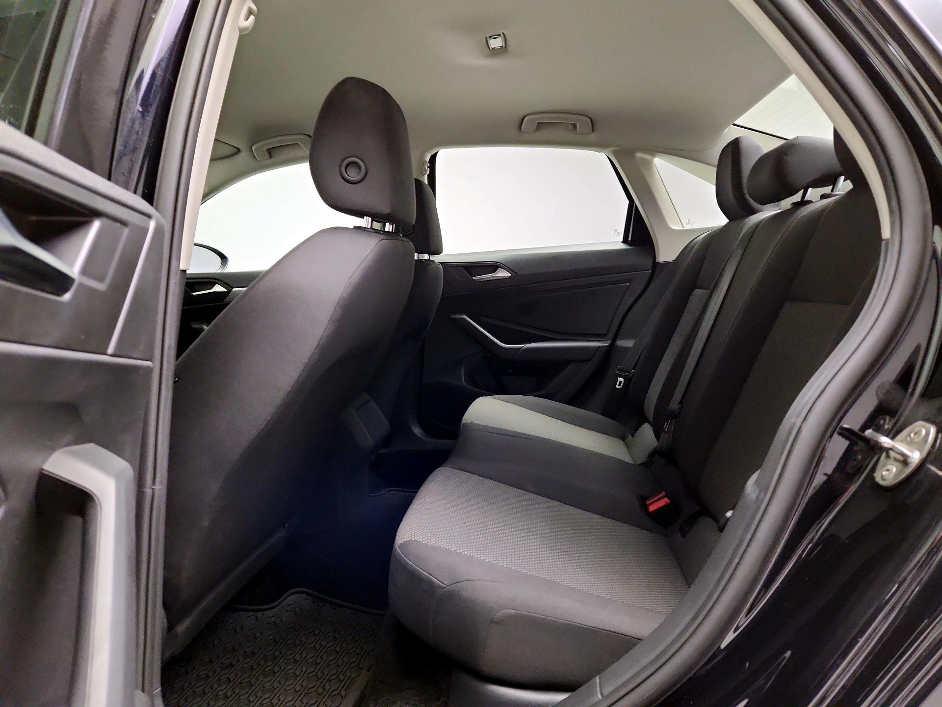 Thumbnail: 2021 Volkswagen Jetta - 19