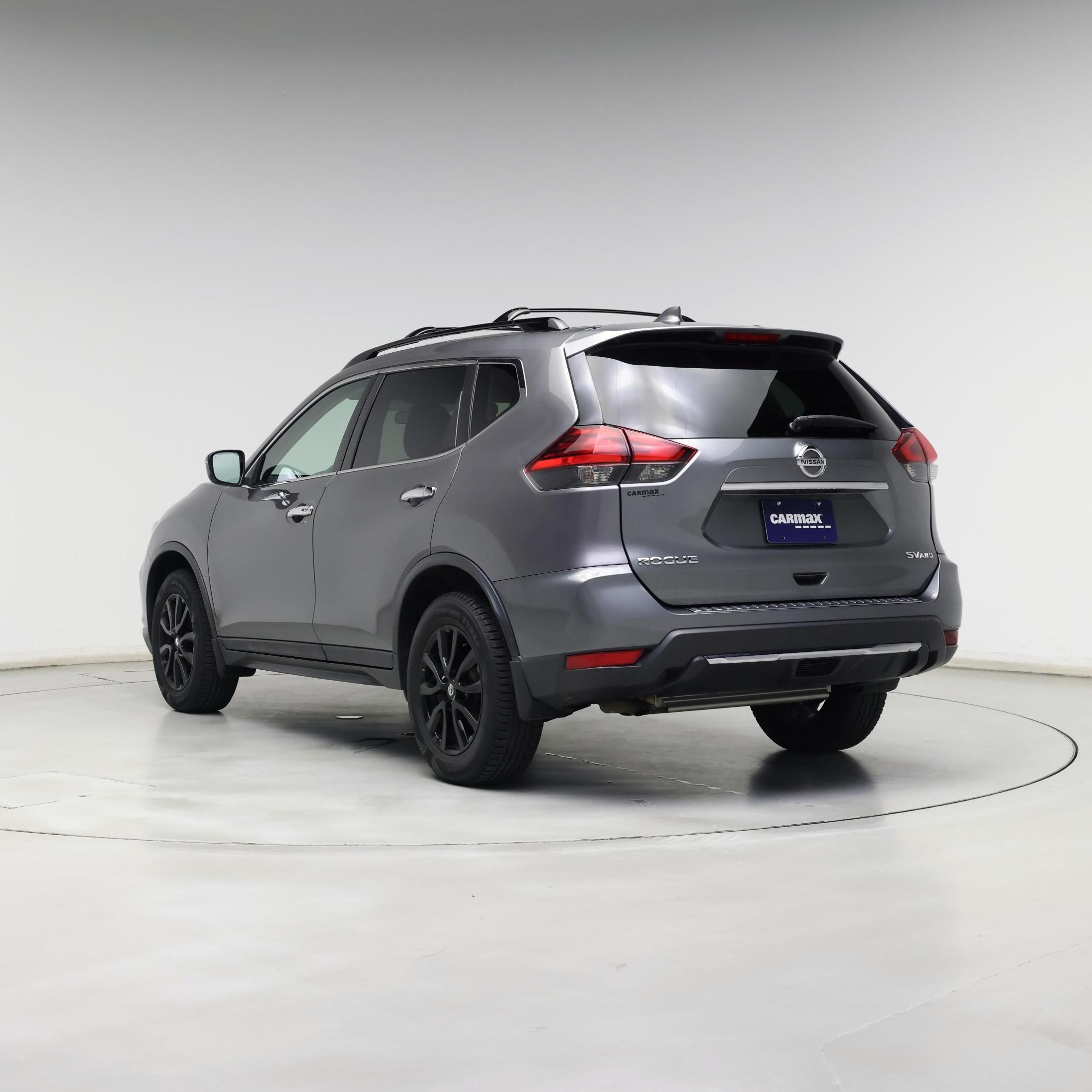 Thumbnail: 2017 Nissan Rogue - 2