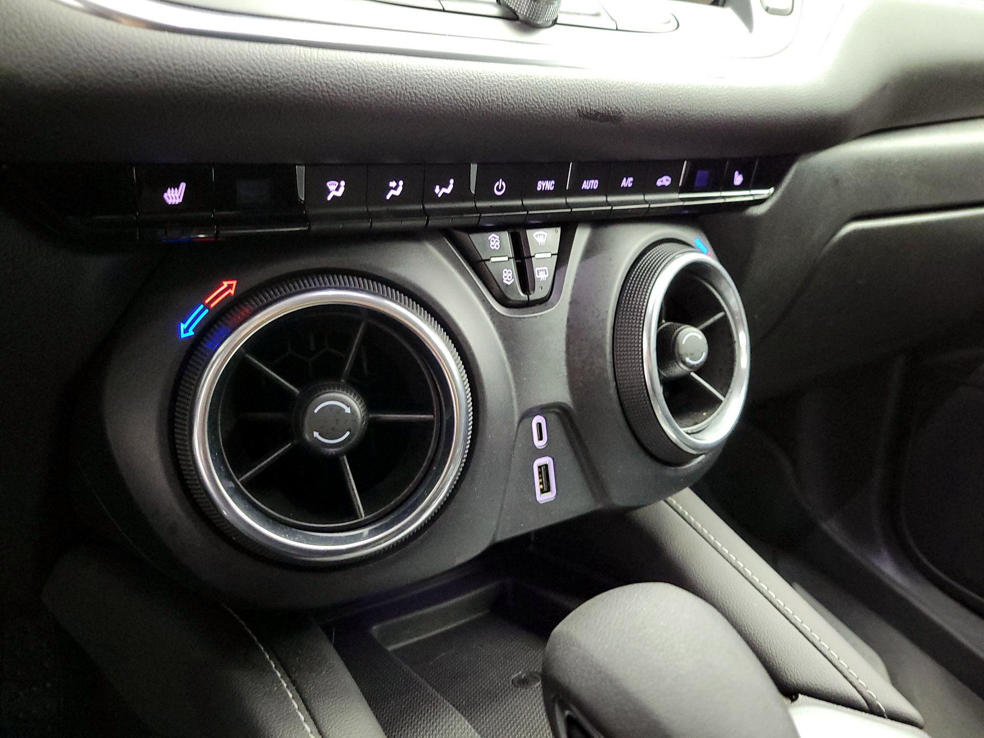 Thumbnail: 2023 Chevrolet Blazer - 14