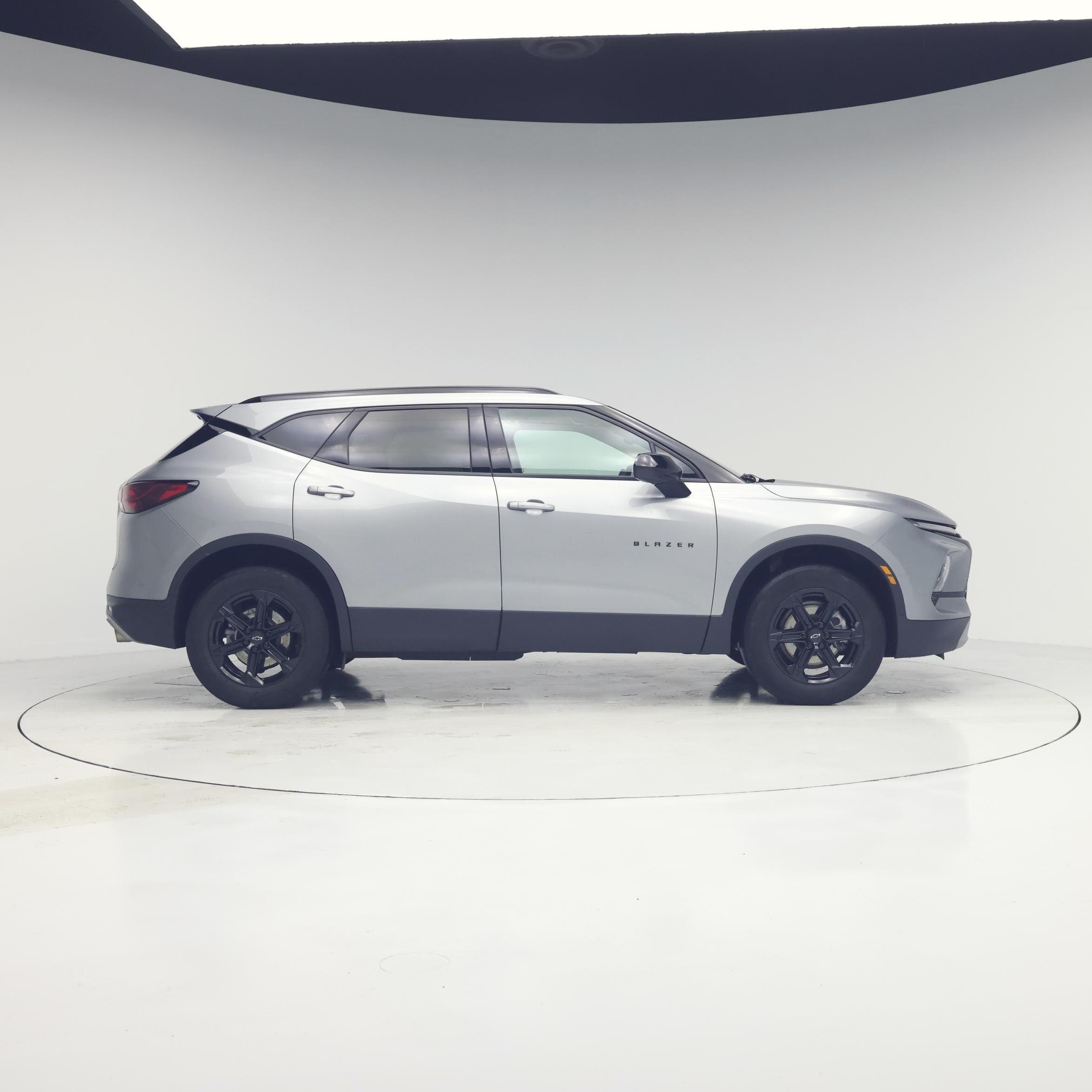 Thumbnail: 2023 Chevrolet Blazer - 7