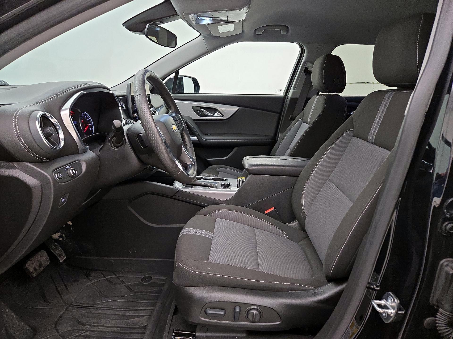 Thumbnail: 2023 Chevrolet Blazer - 11