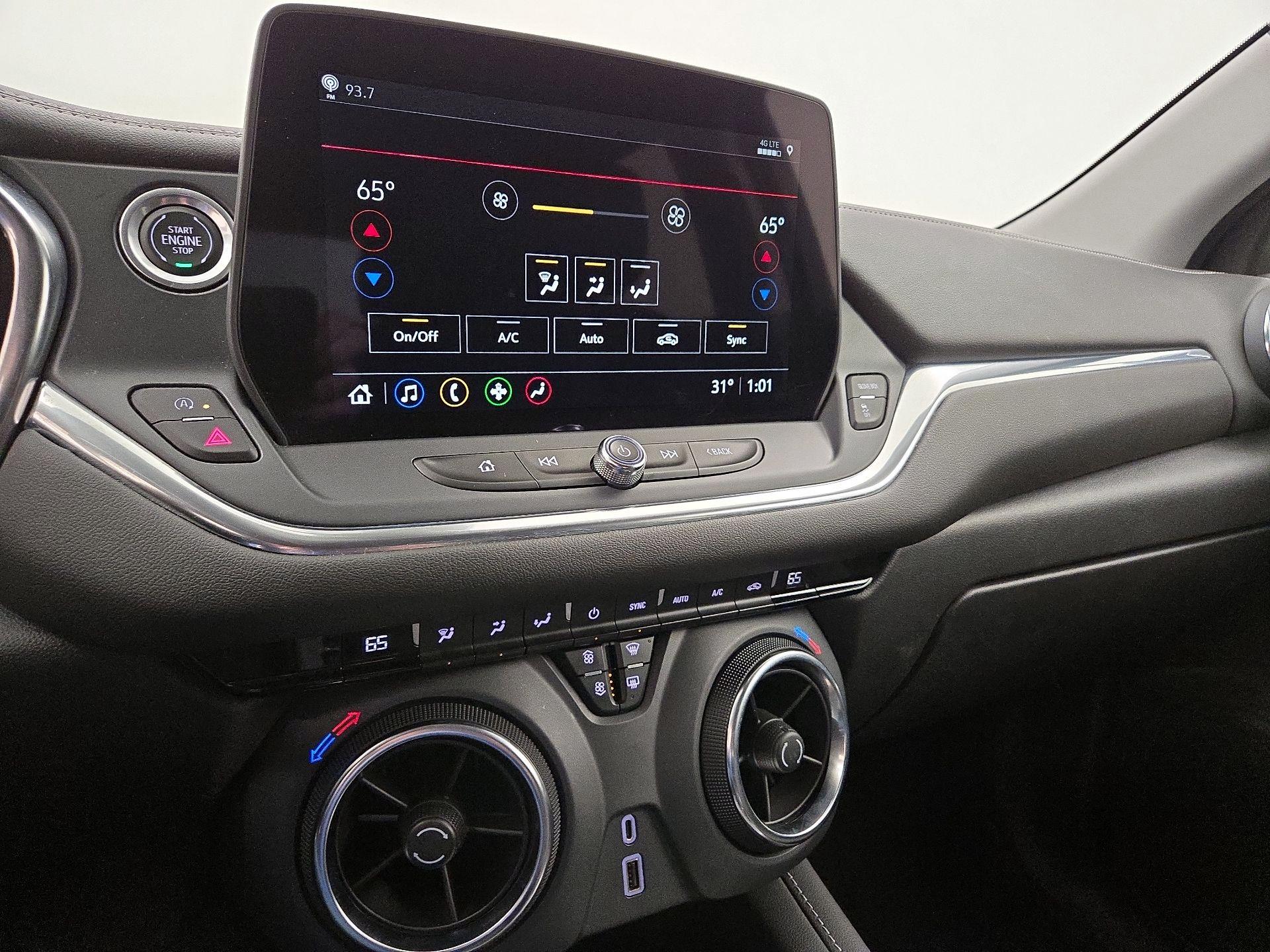 Thumbnail: 2023 Chevrolet Blazer - 16