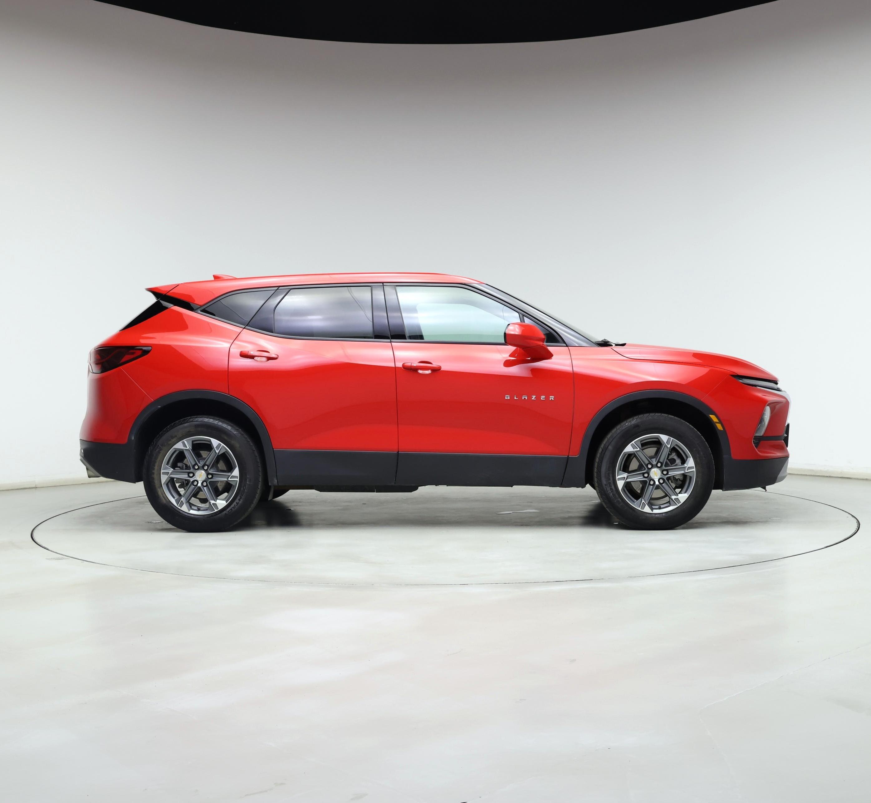Thumbnail: 2023 Chevrolet Blazer - 7