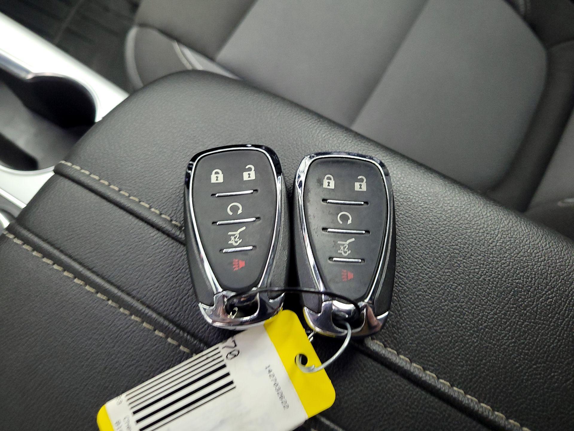 Thumbnail: 2023 Chevrolet Blazer - 18