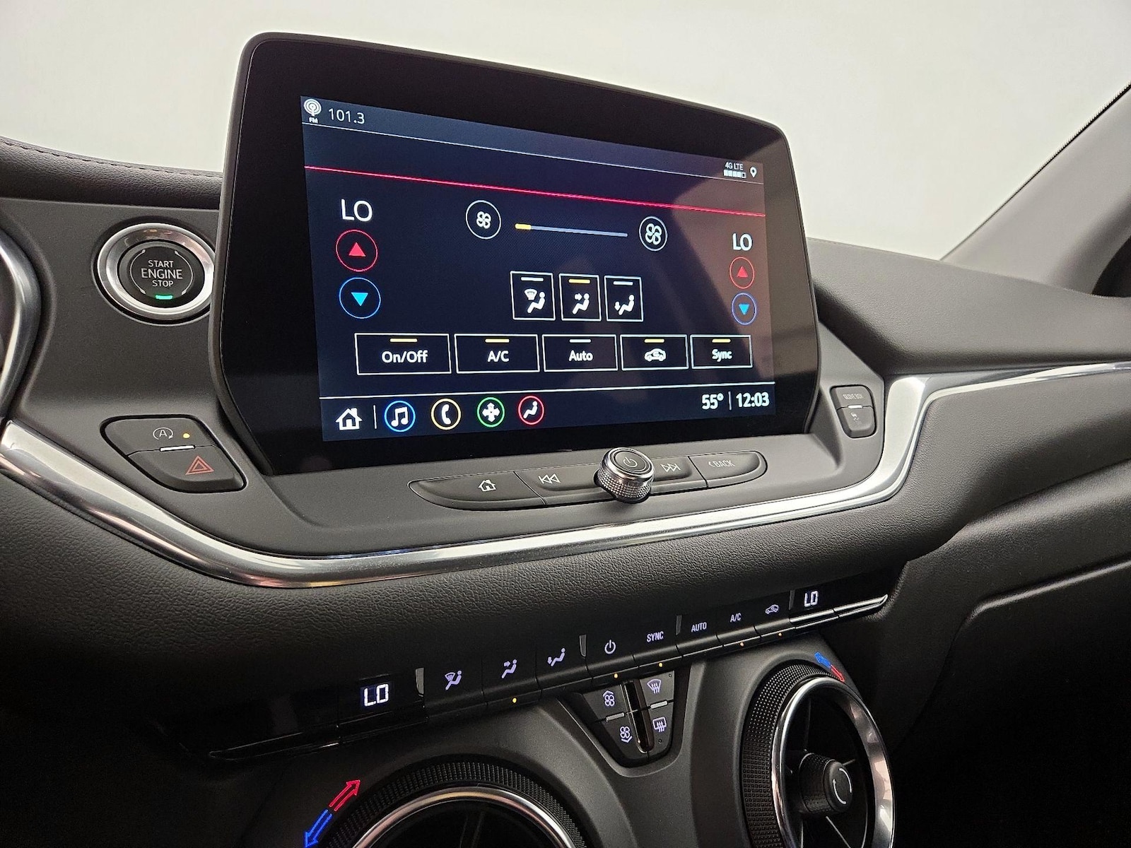 2023 Chevrolet Blazer 2LT - Photo 17