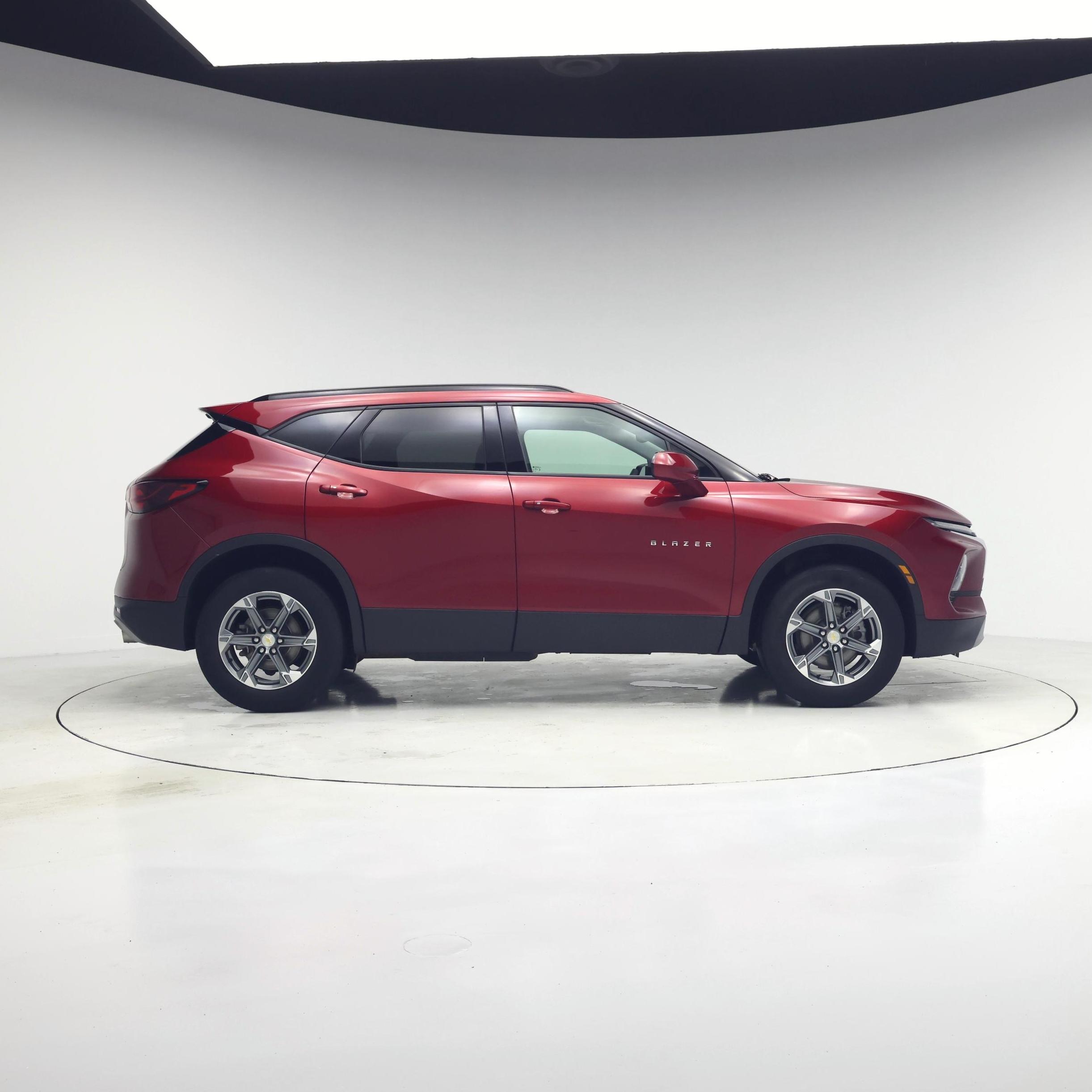 Thumbnail: 2023 Chevrolet Blazer - 7