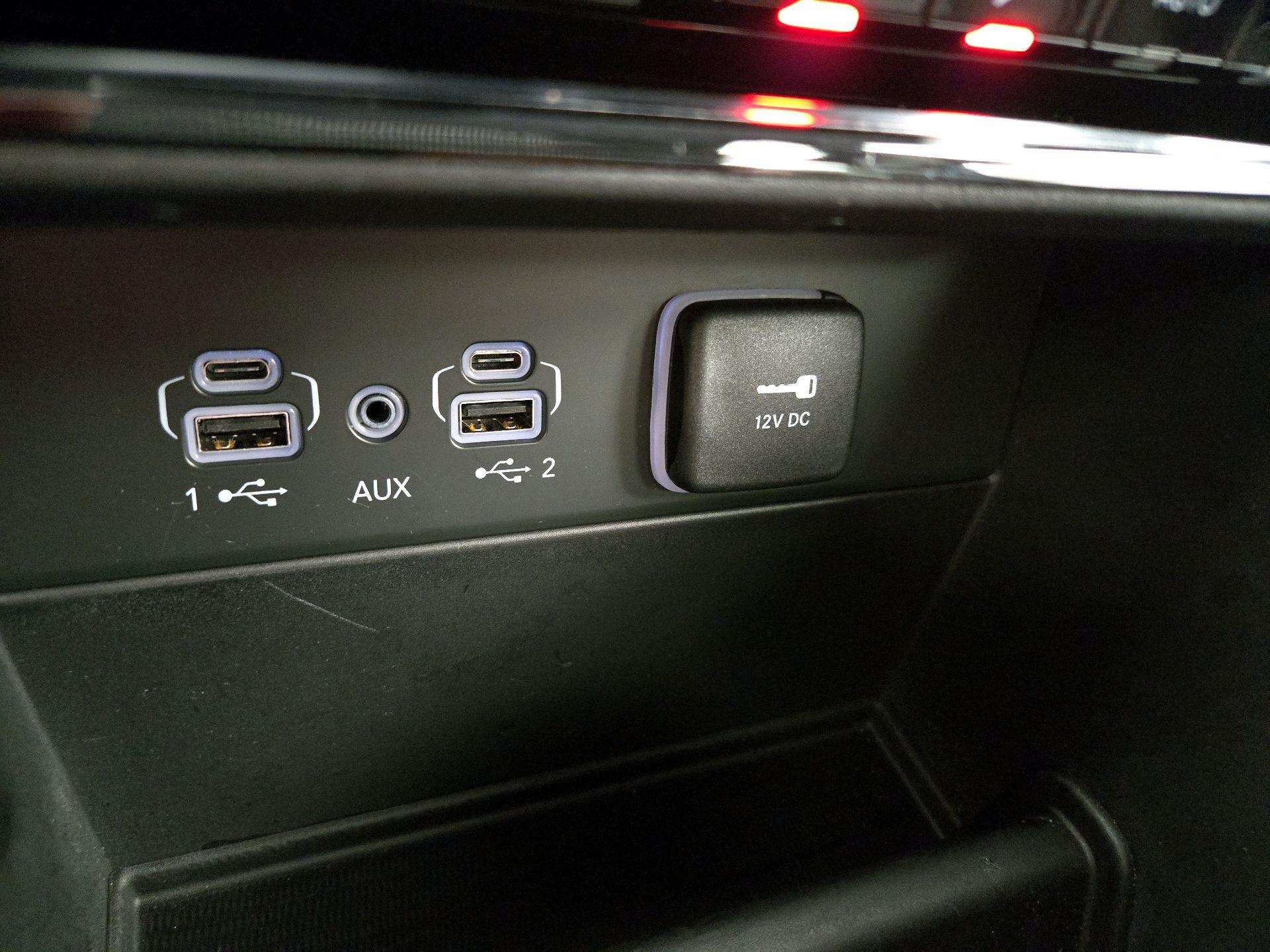 Thumbnail: 2023 Jeep Grand Cherokee - 19