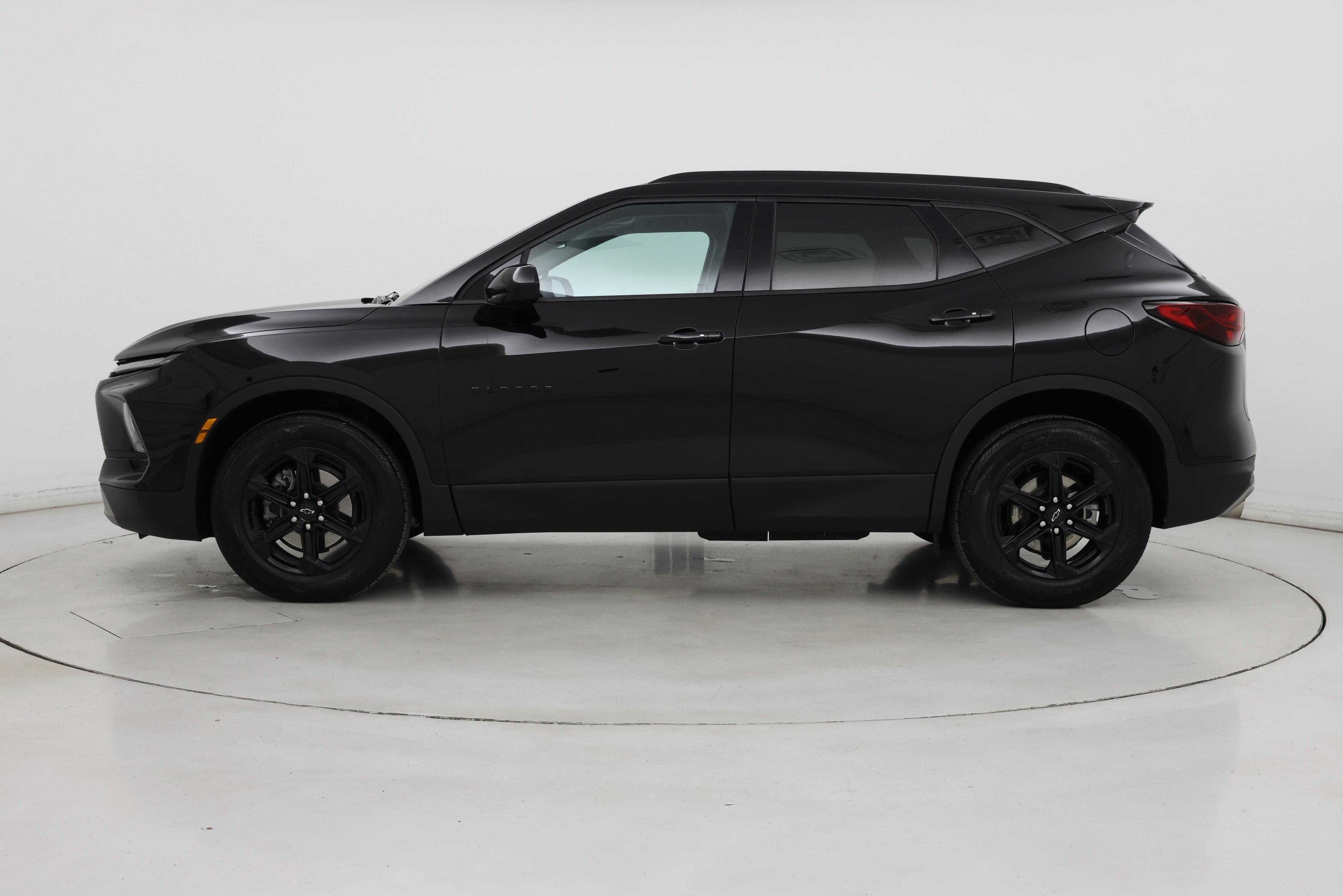 Thumbnail: 2024 Chevrolet Blazer - 3