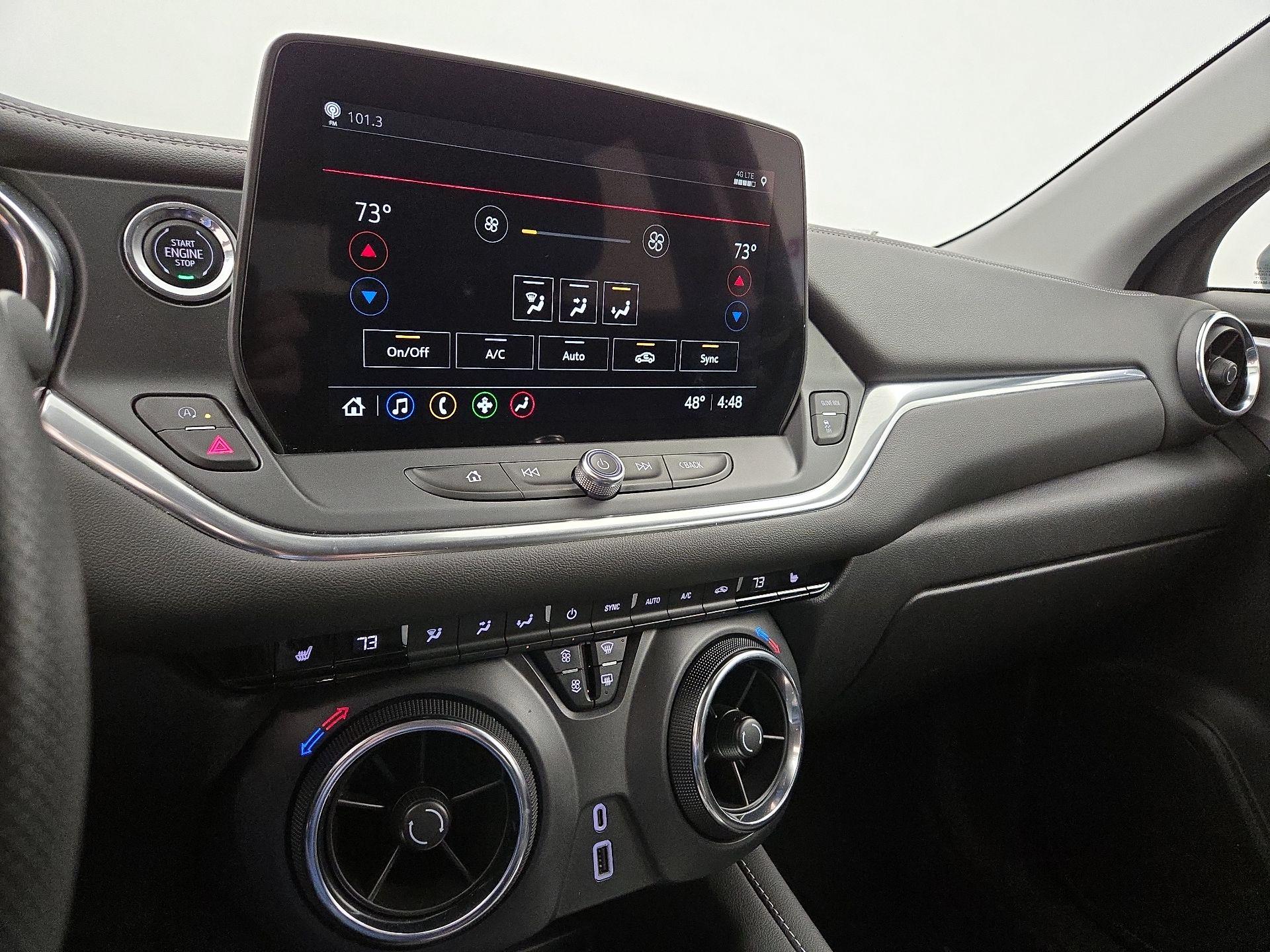 Thumbnail: 2024 Chevrolet Blazer - 16