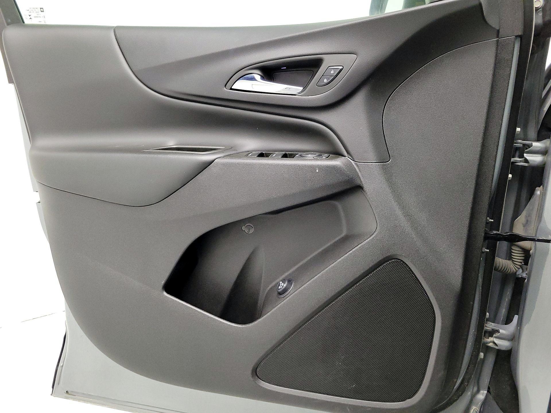 Thumbnail: 2024 Chevrolet Equinox - 12