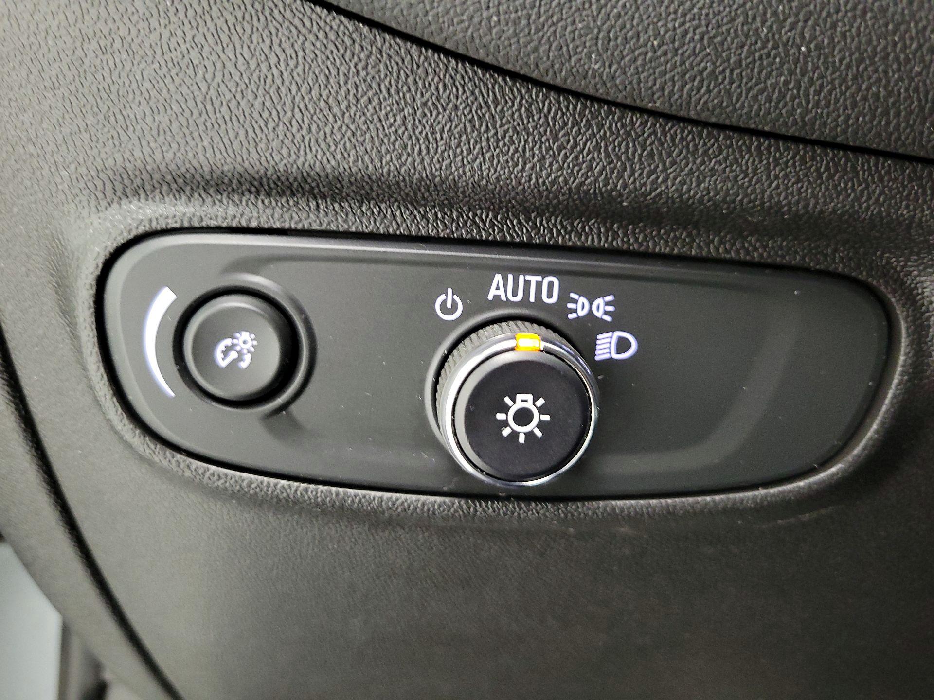 Thumbnail: 2024 Chevrolet Equinox - 13