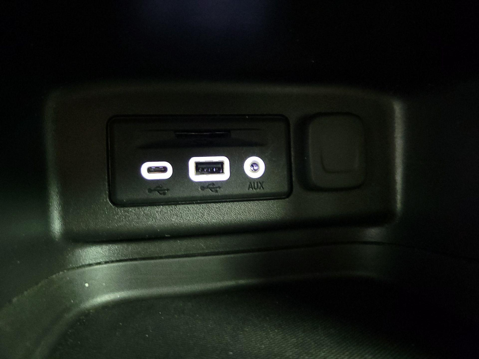 Thumbnail: 2024 Chevrolet Equinox - 18