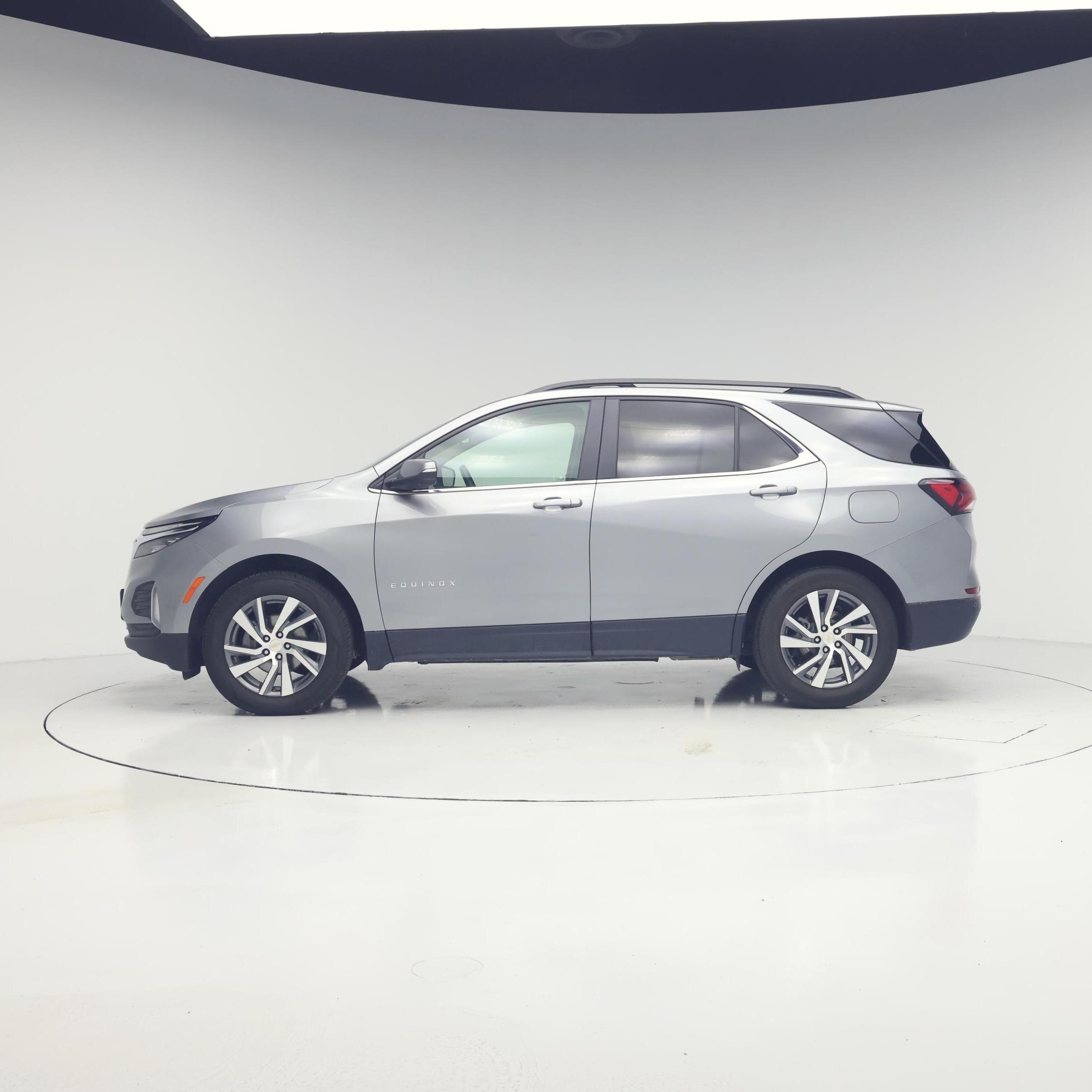 Thumbnail: 2024 Chevrolet Equinox - 3