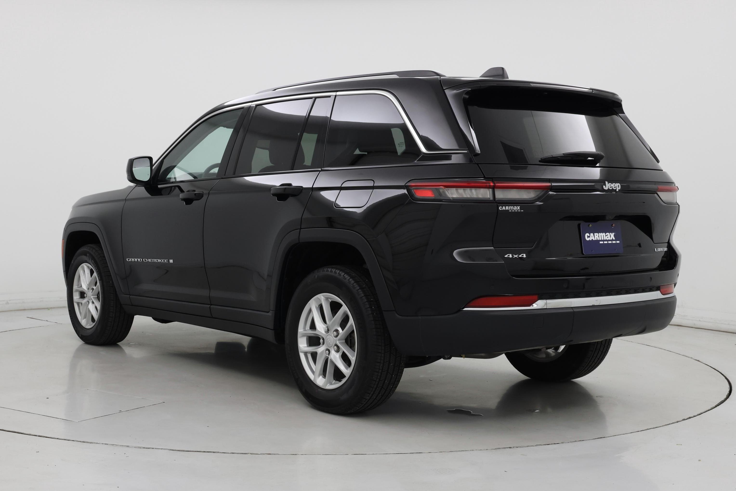 Thumbnail: 2023 Jeep Grand Cherokee - 2