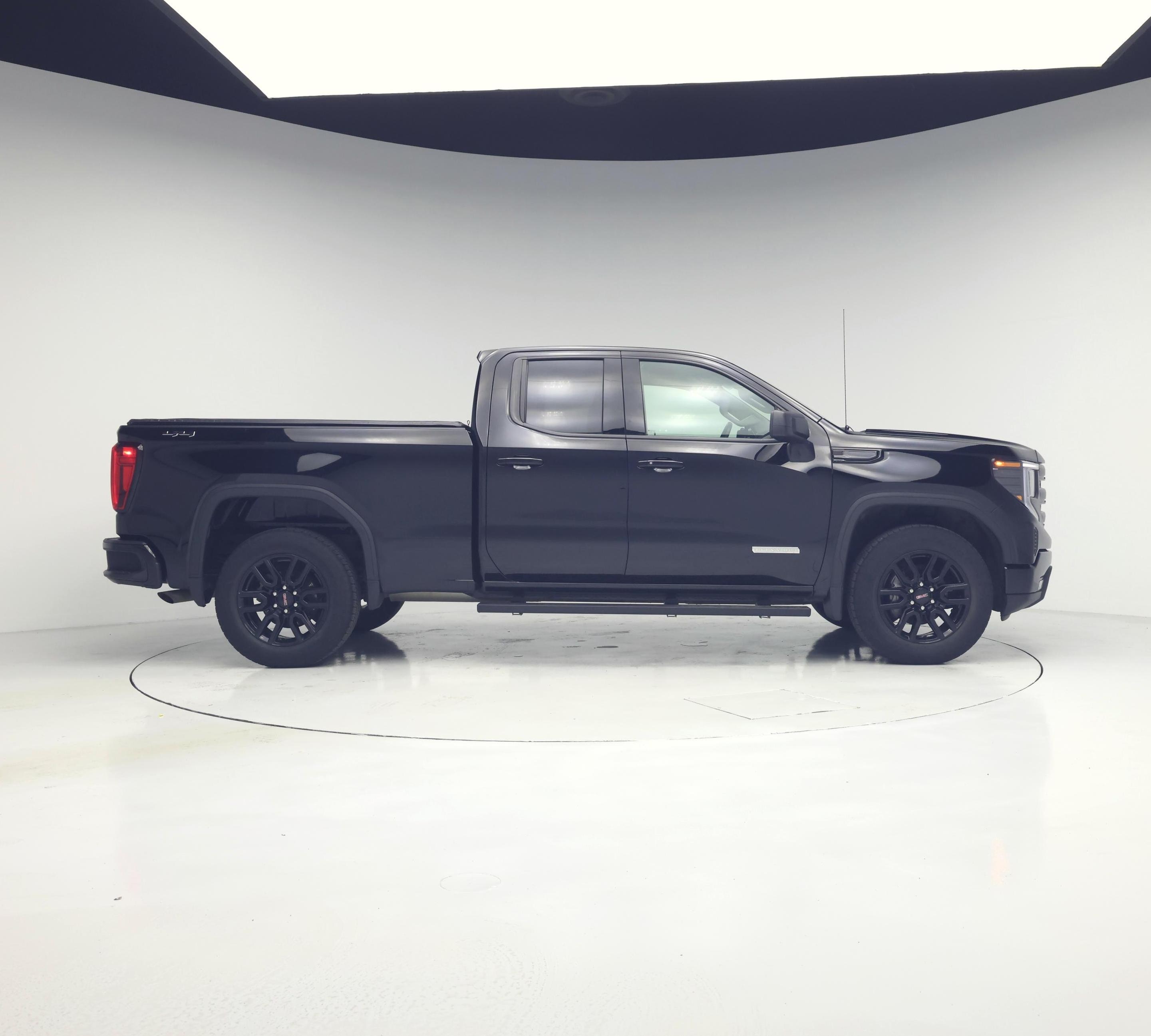 Thumbnail: 2023 GMC Sierra 1500 - 7