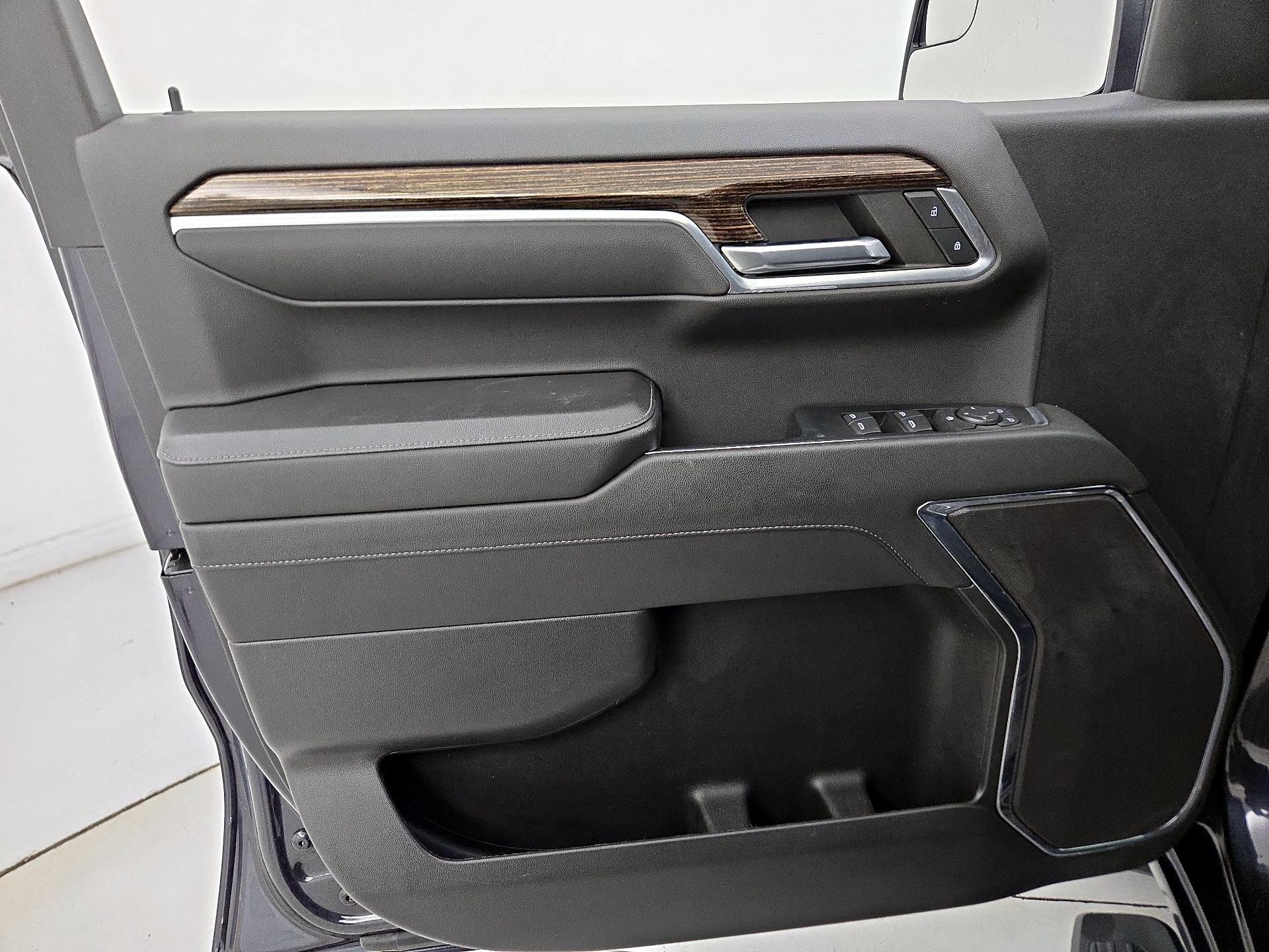 Thumbnail: 2023 GMC Sierra 1500 - 12