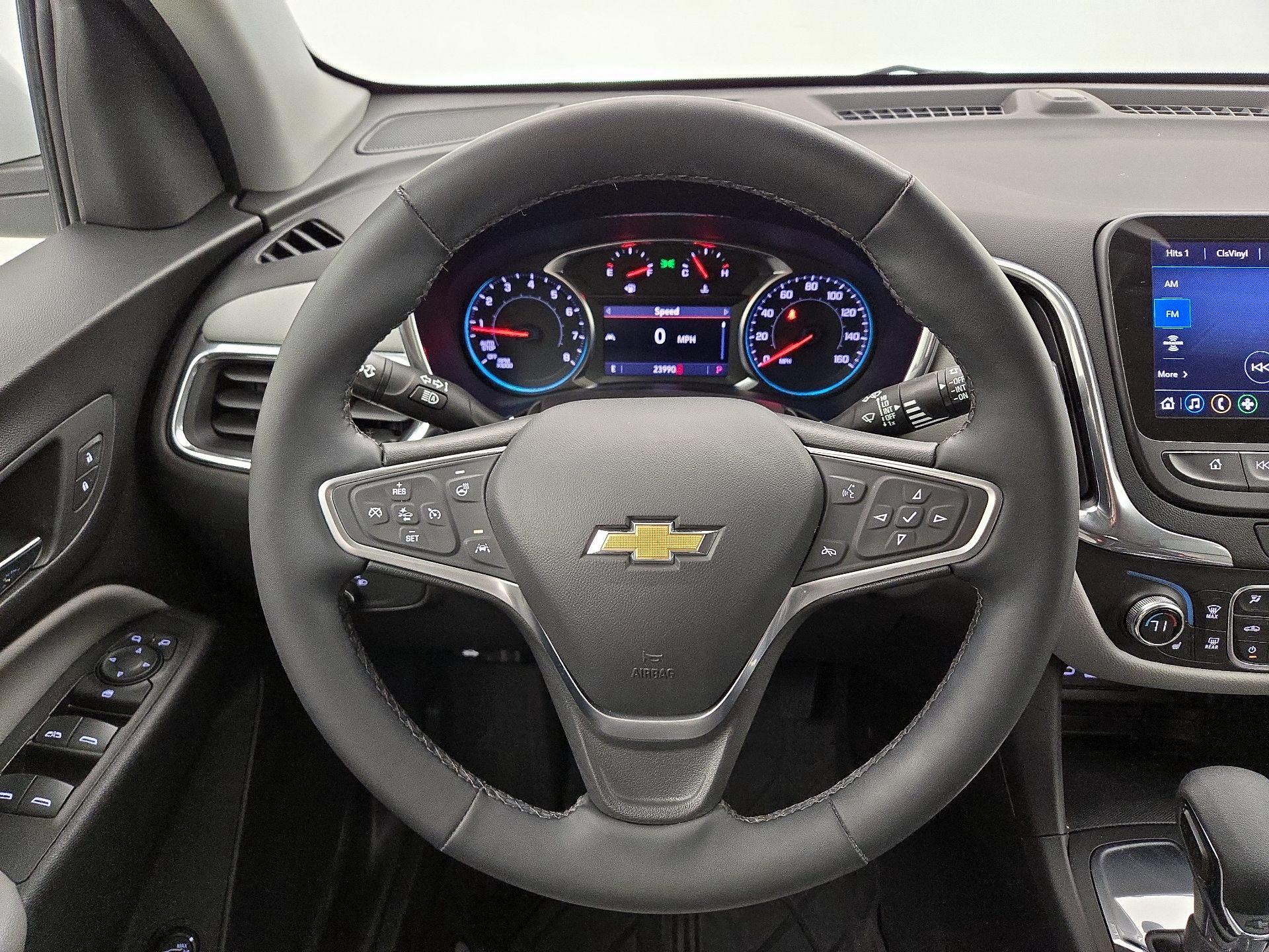 Thumbnail: 2023 Chevrolet Equinox - 10