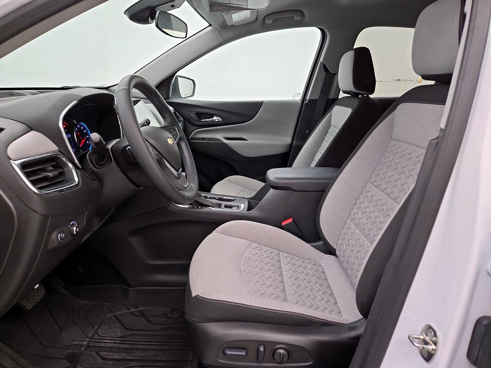 Thumbnail: 2023 Chevrolet Equinox - 11