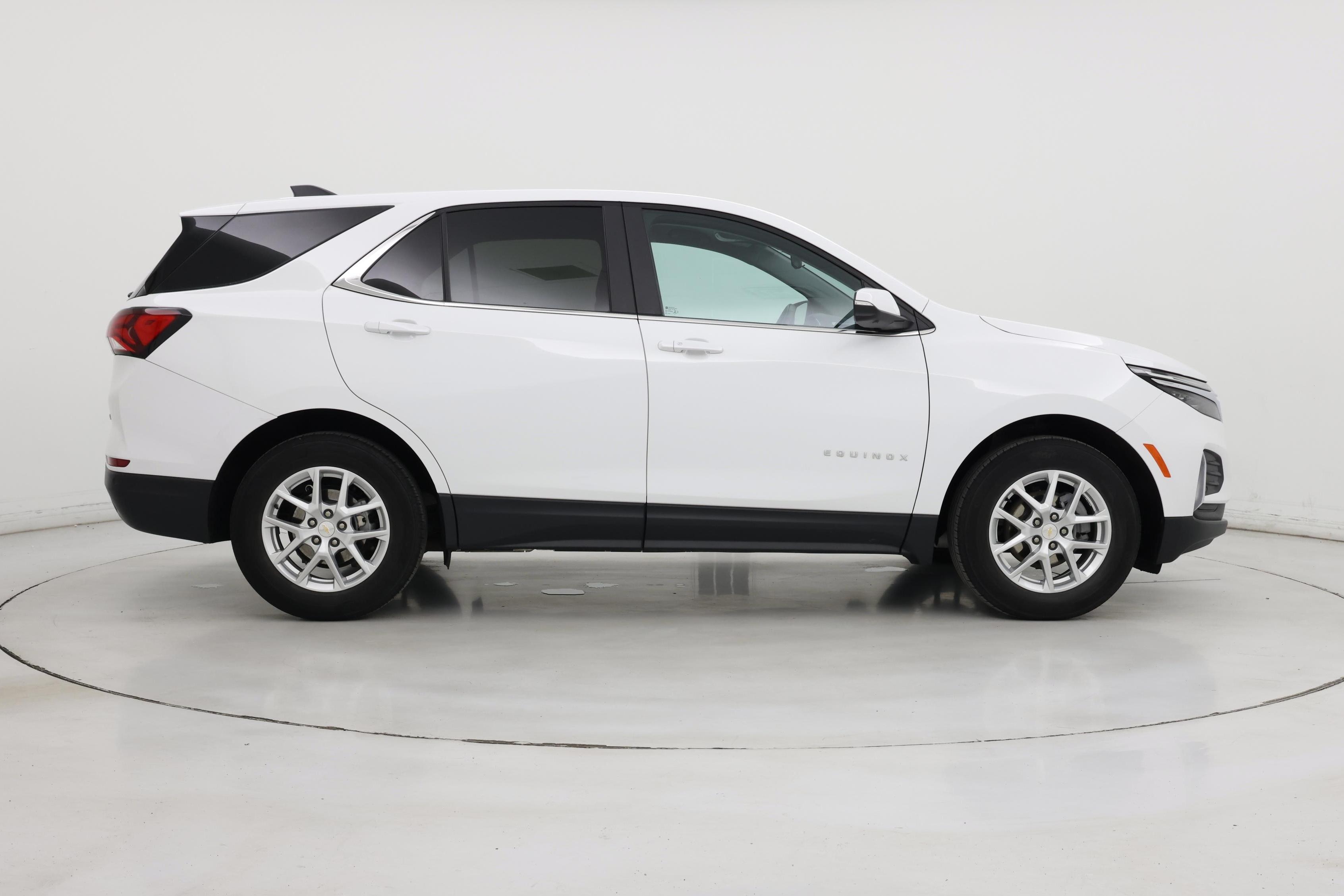 Thumbnail: 2023 Chevrolet Equinox - 7