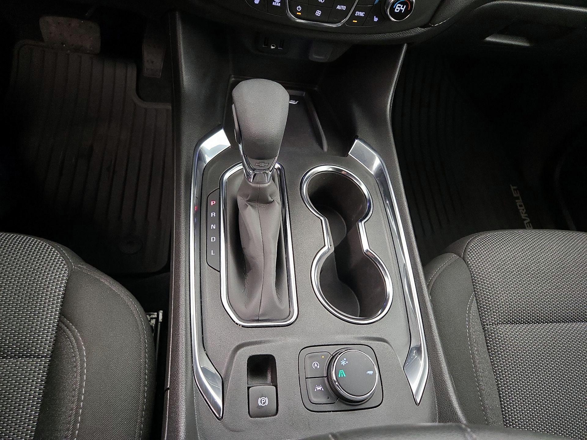 Thumbnail: 2023 Chevrolet Traverse - 17