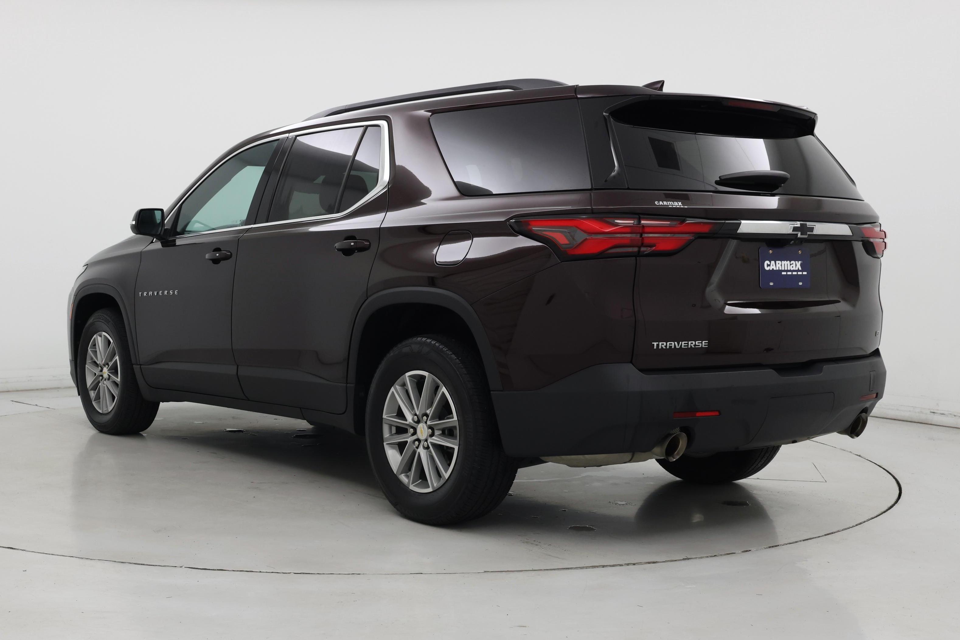Thumbnail: 2023 Chevrolet Traverse - 2