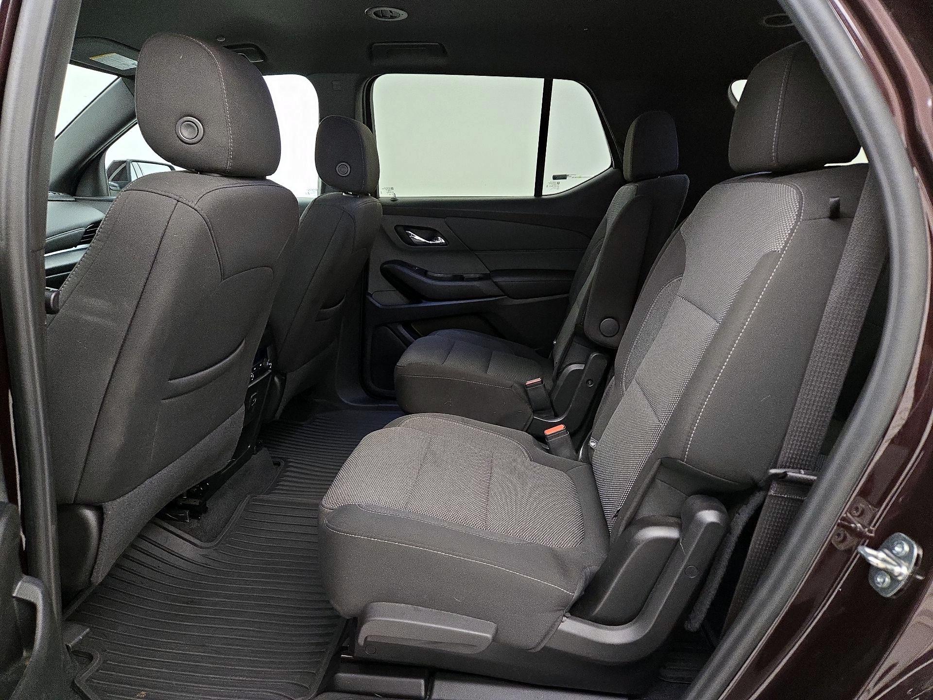 Thumbnail: 2023 Chevrolet Traverse - 19