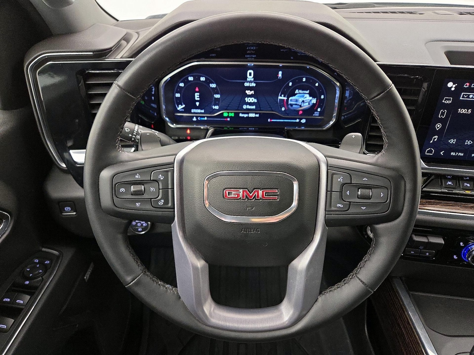 2023 GMC Sierra 1500 Elevation - Photo 11