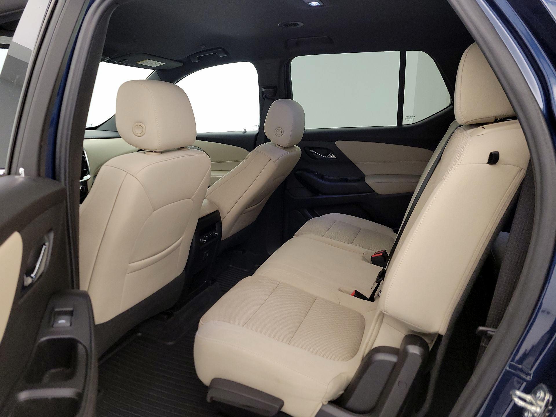 Thumbnail: 2023 Chevrolet Traverse - 19