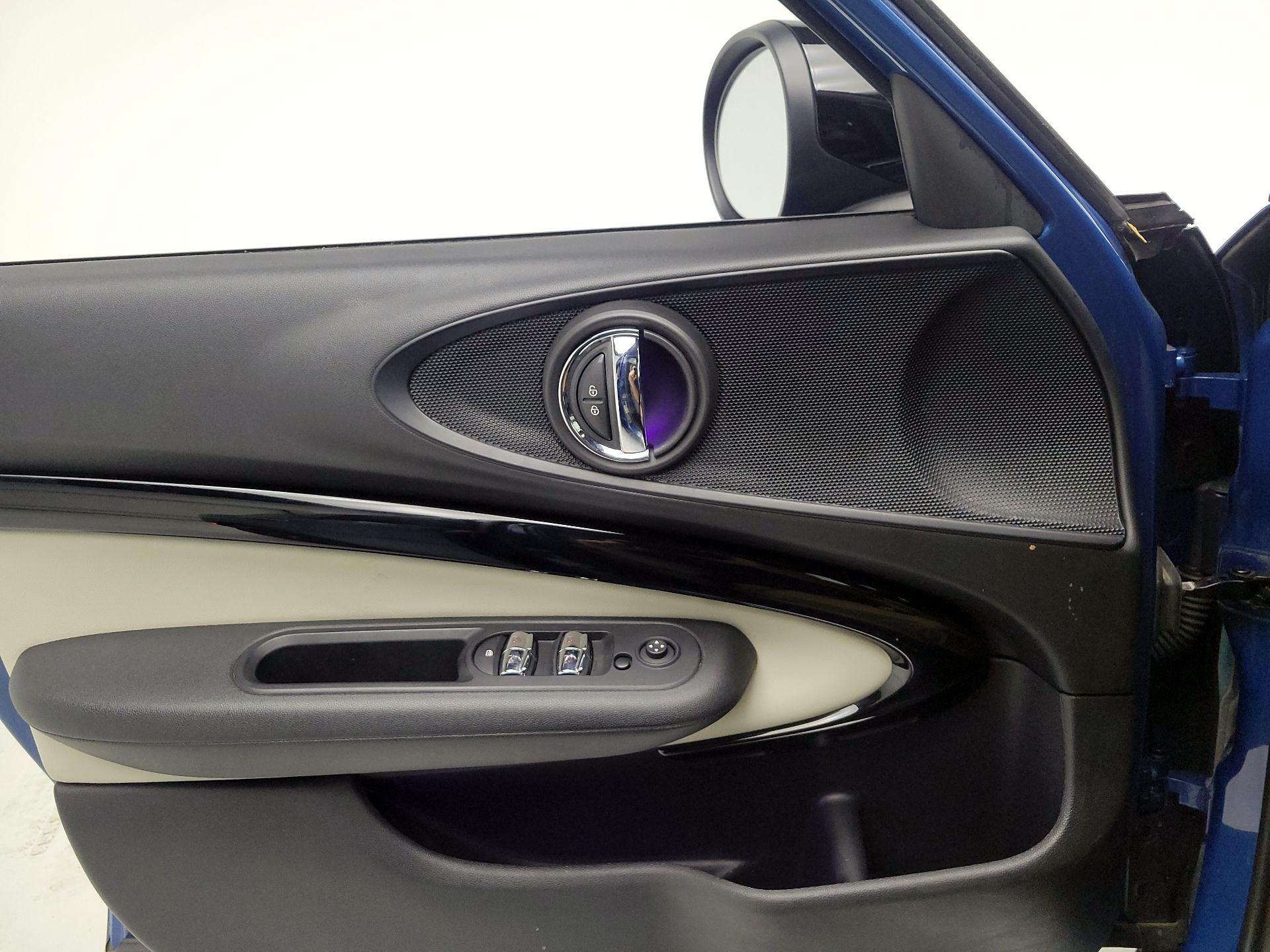 Thumbnail: 2022 MINI Cooper Clubman - 12